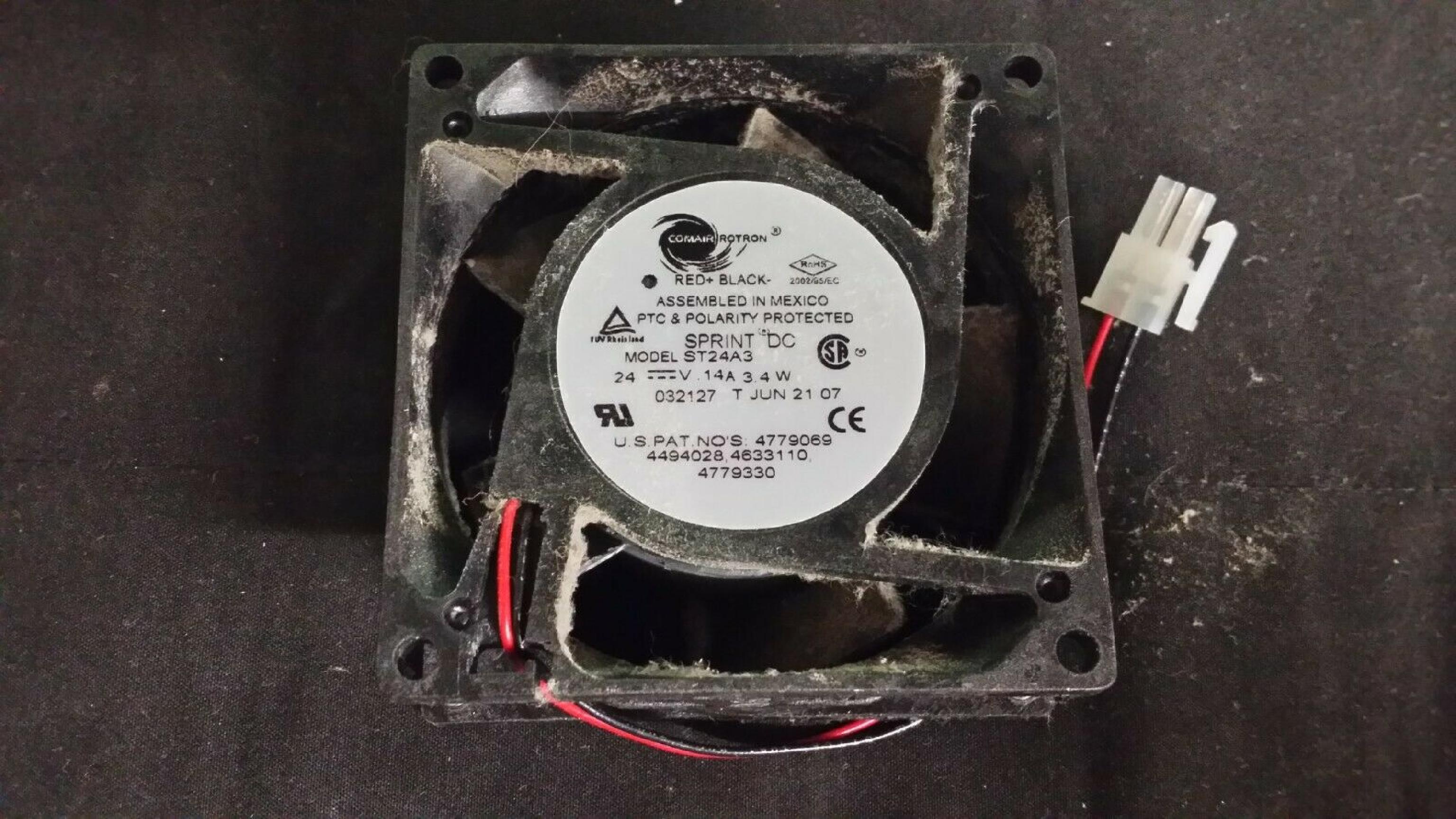 COMAIR ROTRON ST24A3 FAN 24VDC 14 AMP 3.4WATT SPRINT DC ST24A3 80X80X32MM