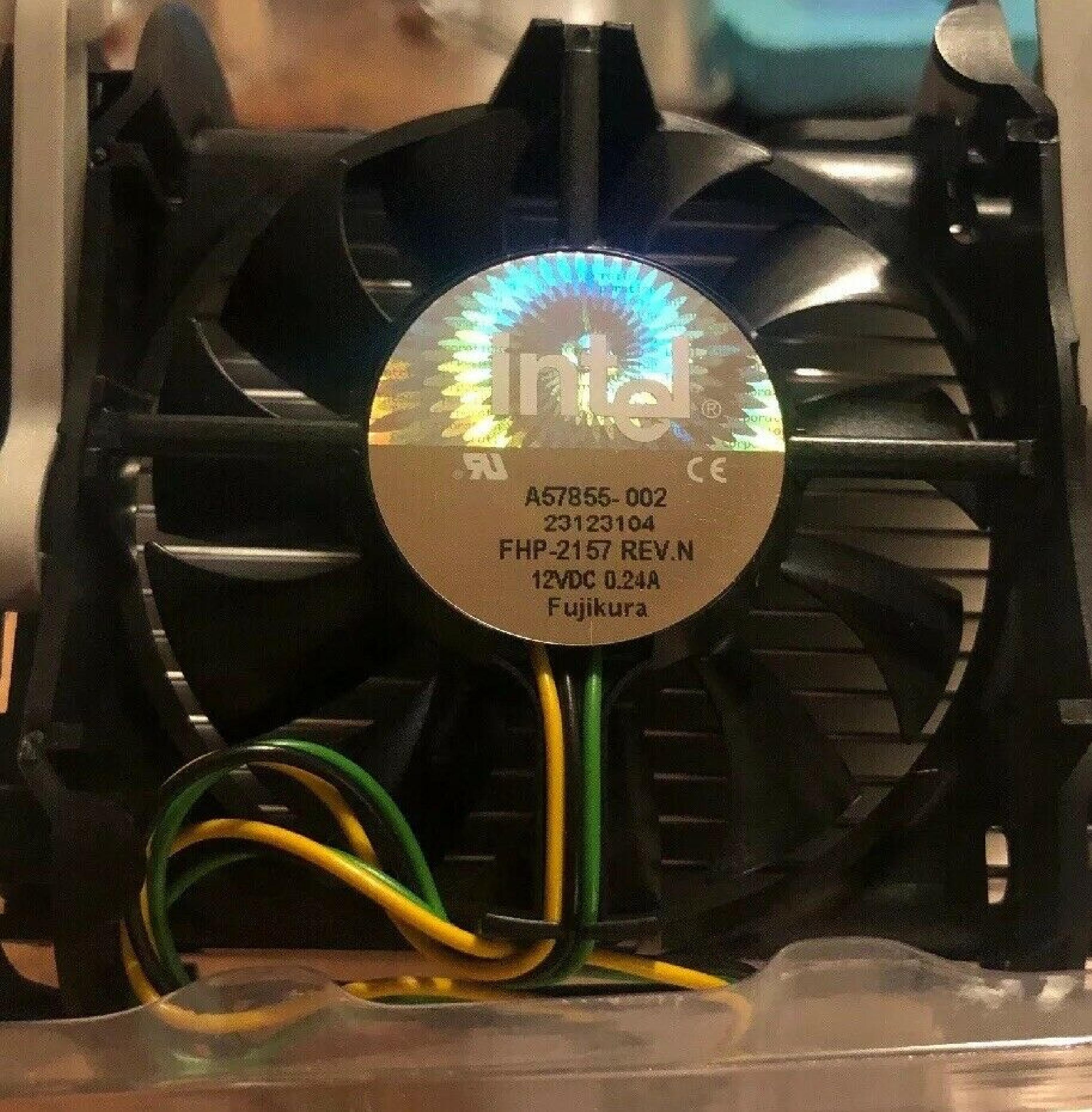 INTEL A57855-002 P4 HEATSINK FAN FHP-2157 REV.M 12VDC 0.24A