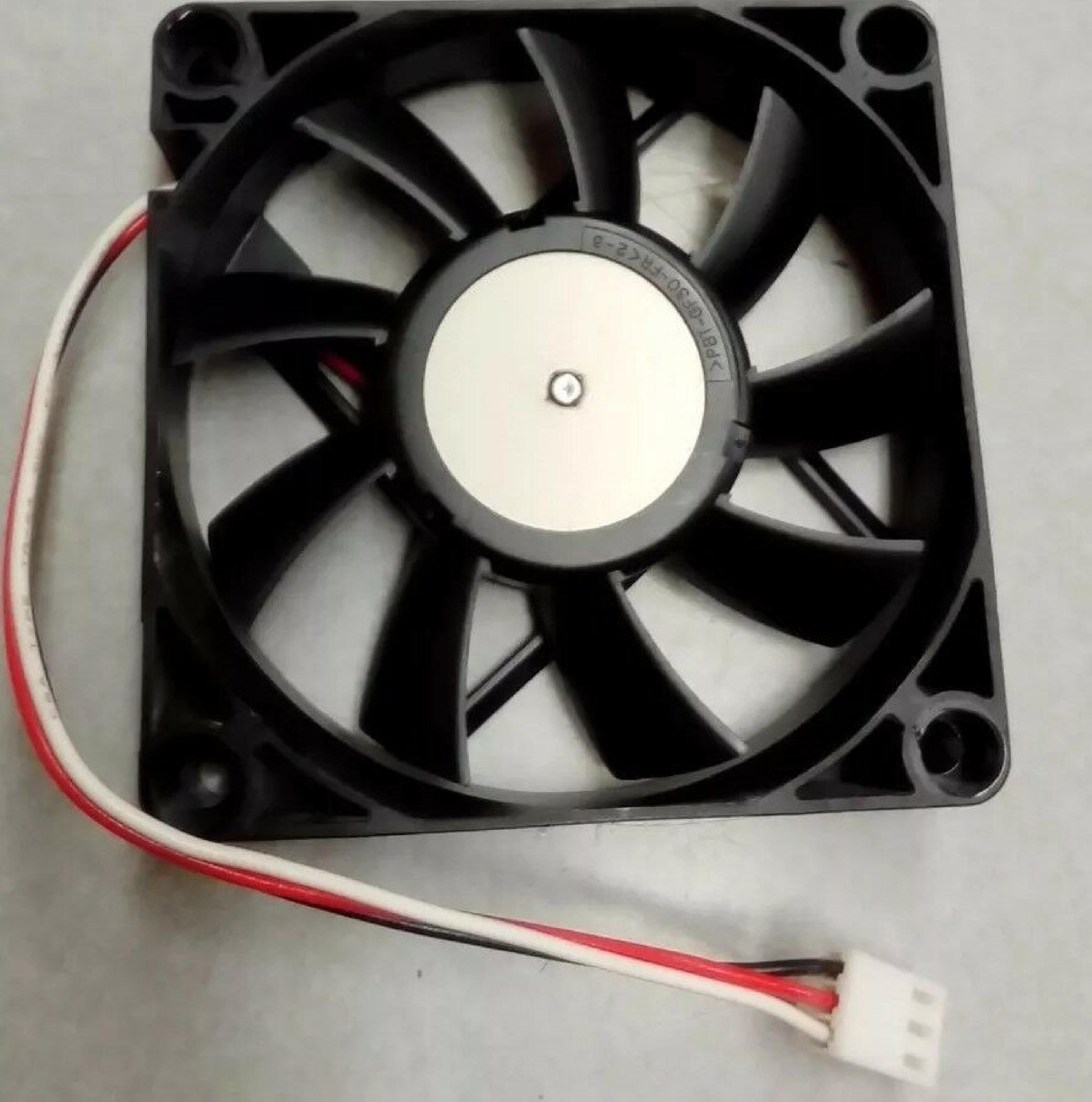 NMB 2806KL-04W-B89 HP 12V DC 0.65A 70X15MM 3-PIN FAN