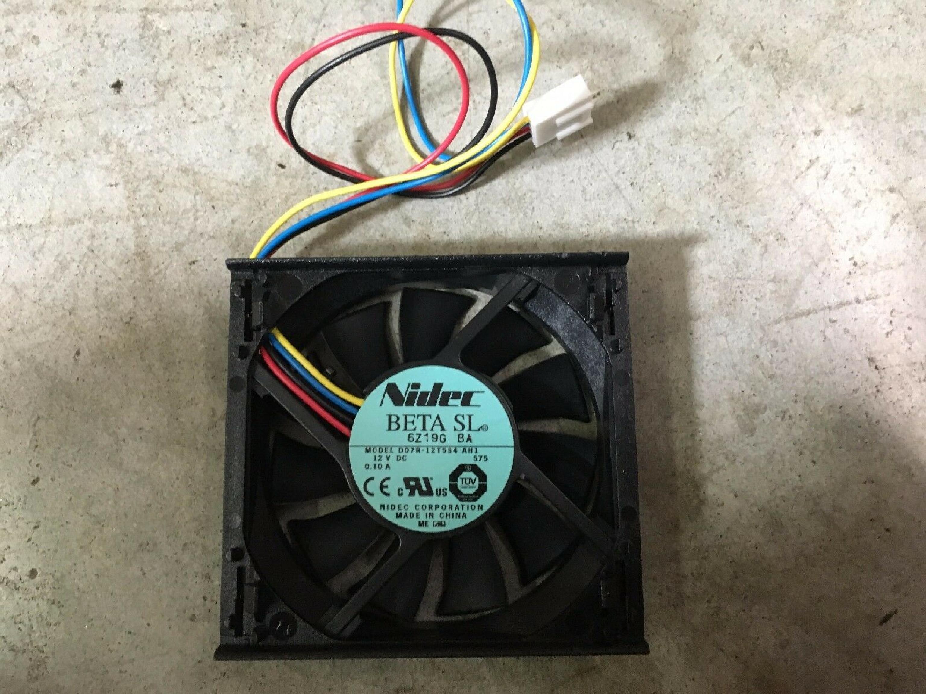 NIDEC / BETA D07R-12T5S4 AH1 12V DC 0.10AMP 70X70X15MM