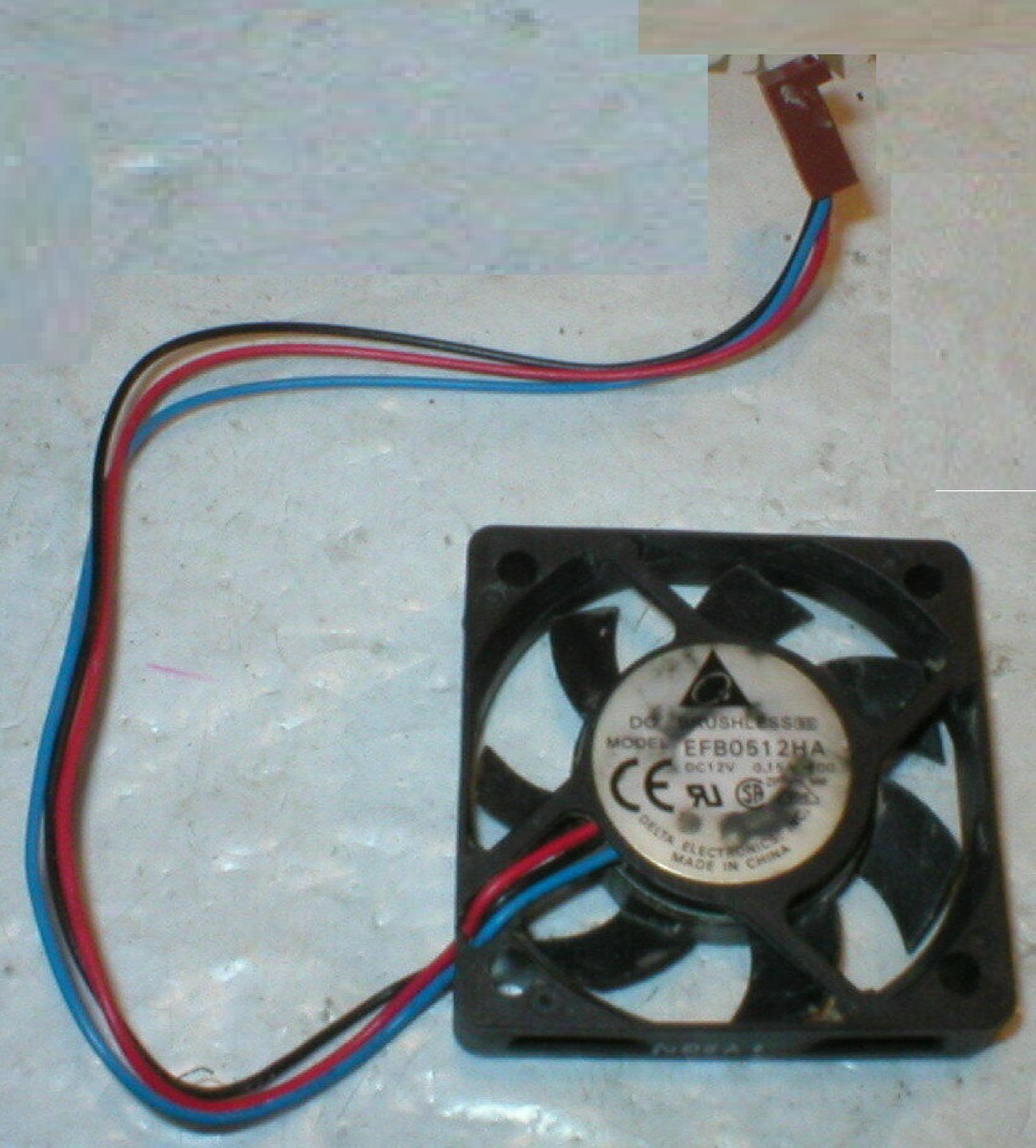 DELTA ELECTRONICS EFB0512HA DELTA 12V DC 0.15A 3-WIRE 3-PIN 50X10MM FAN