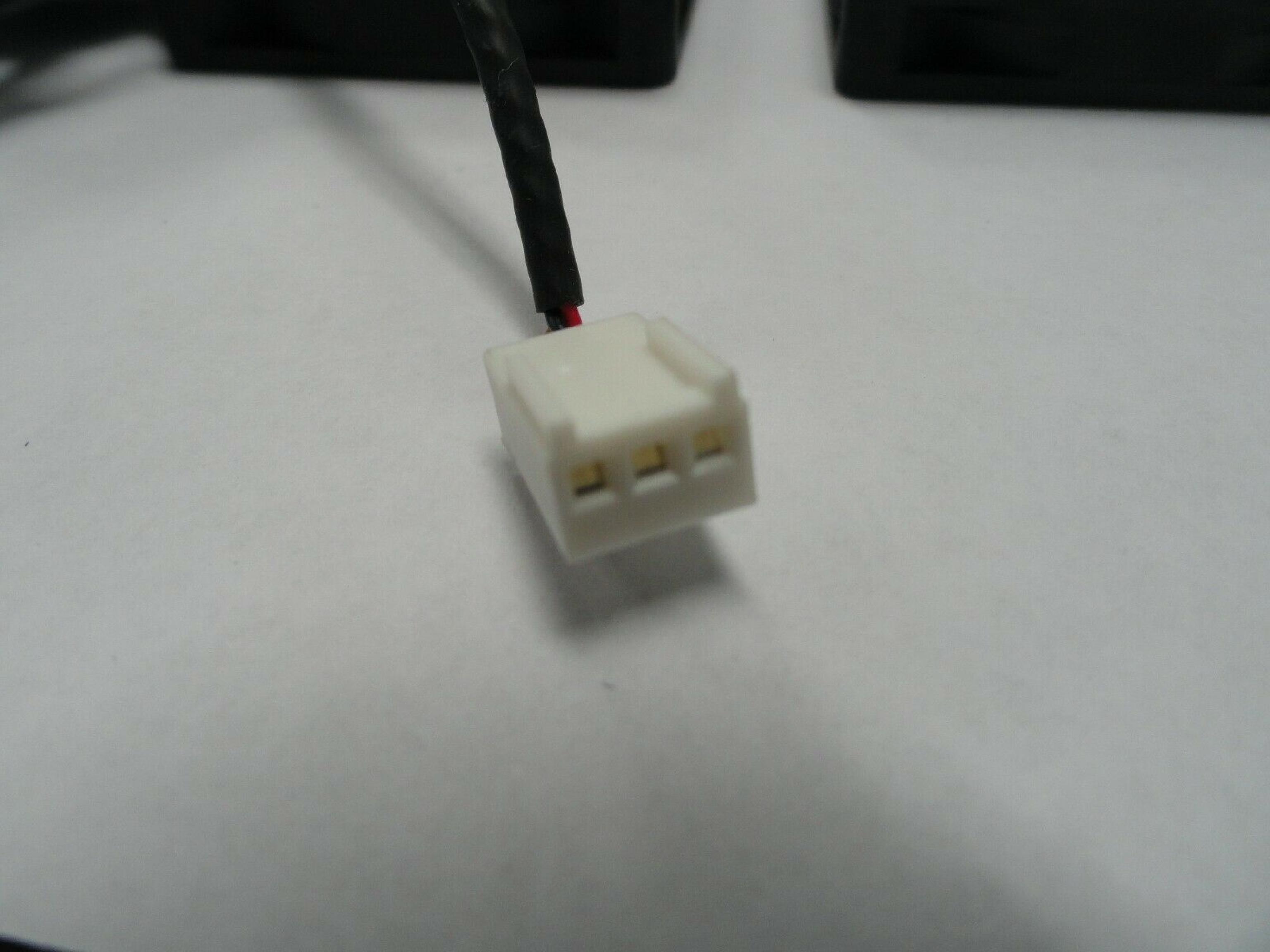 DELTA ELECTRONICS EFB0512HA DELTA 12V DC 0.15A 3-WIRE 3-PIN 50X10MM FAN