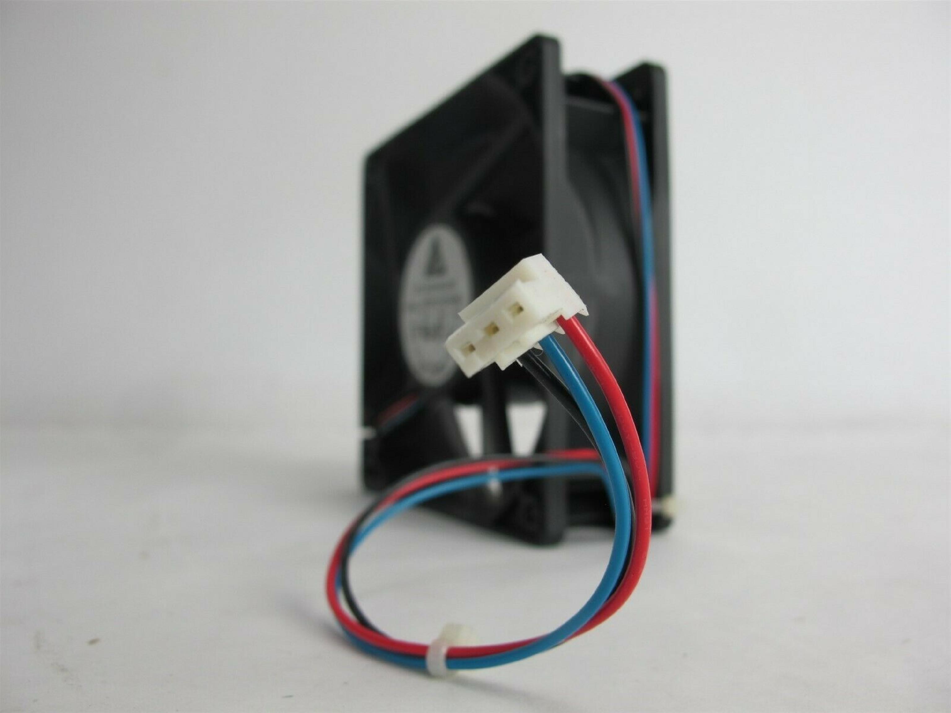 DELTA ELECTRONICS INC AFB1212VHE IBM REAR FAN ASSEMBLY 12V DC 0.90AMP