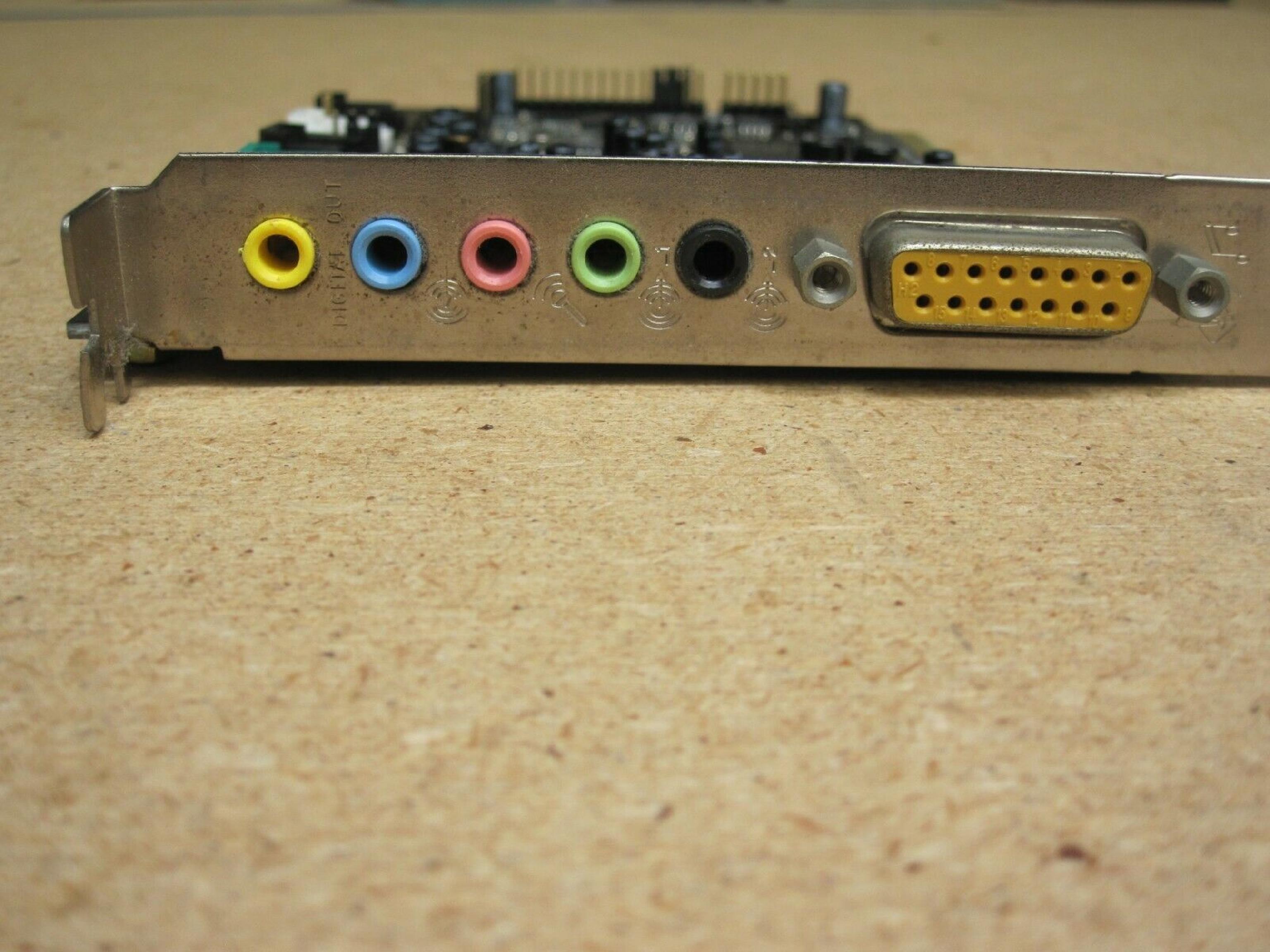 CREATIVE LABS 0181UR SOUND BLASTER LIVE PCI 5.1 AUDIO SOUND CARD