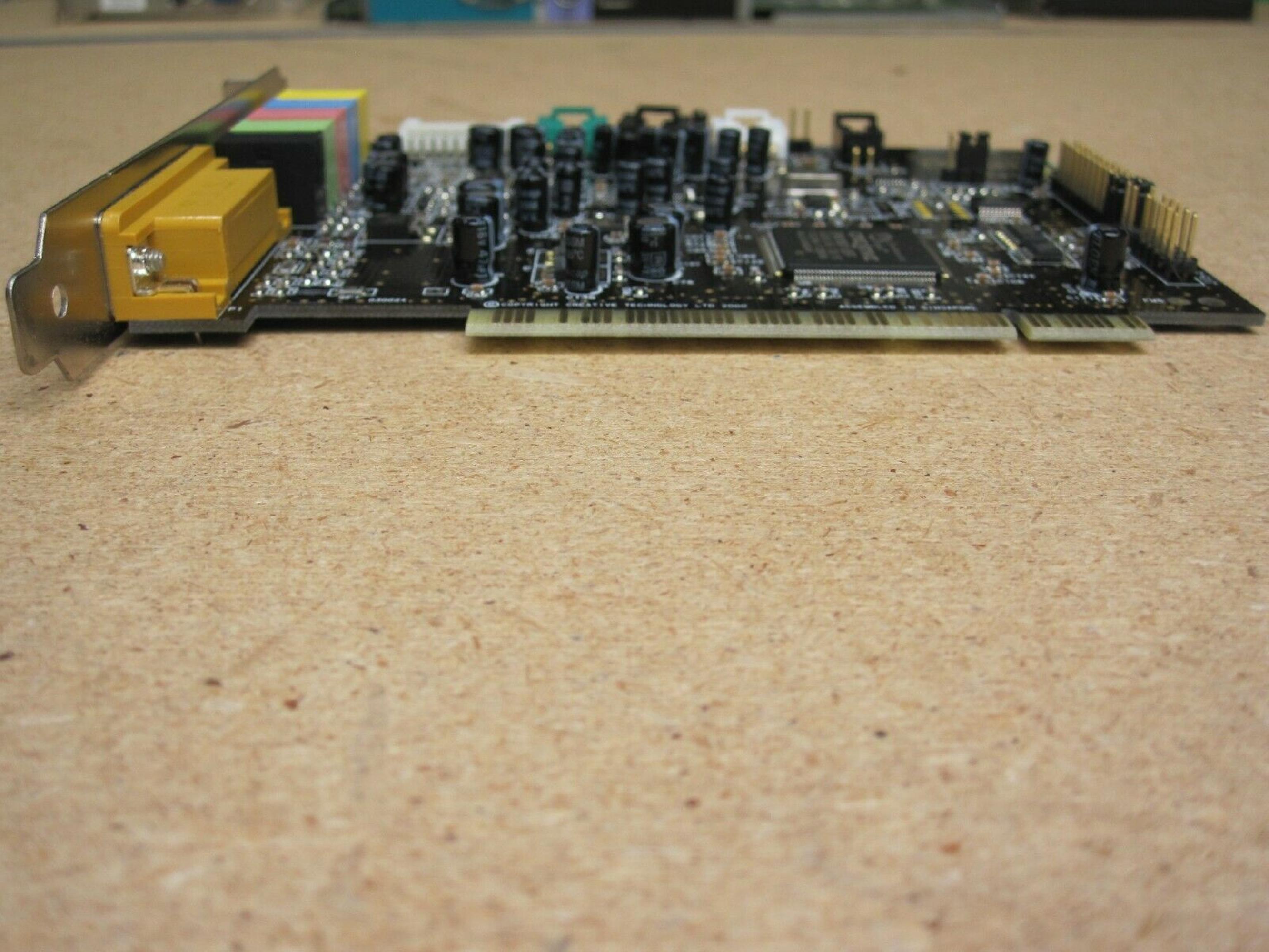 CREATIVE LABS 0181UR SOUND BLASTER LIVE PCI 5.1 AUDIO SOUND CARD