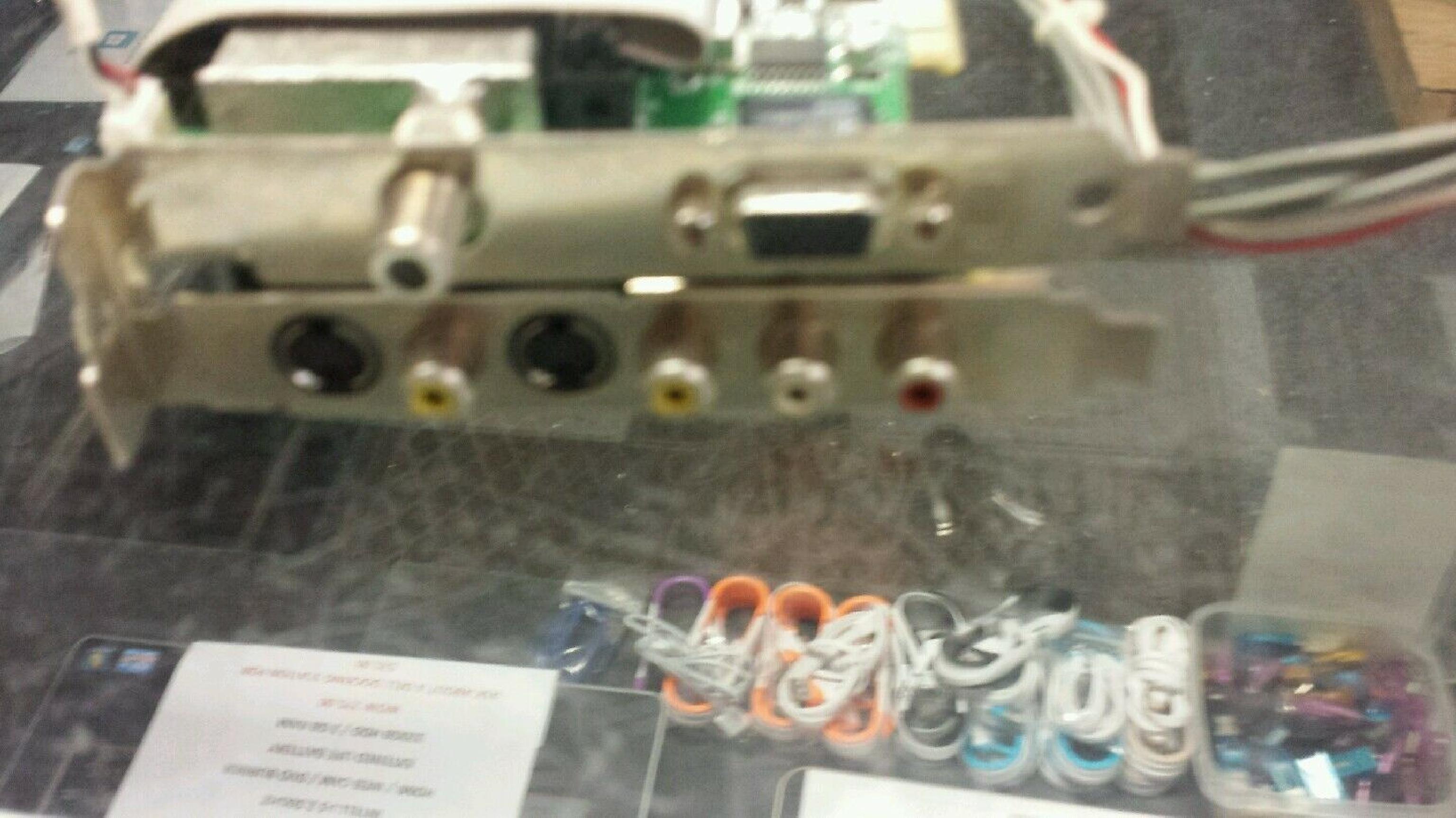 ATI 1023860310 3D RAGE II & DVD PCI VIDEO GRAPHICS TUNER CARD