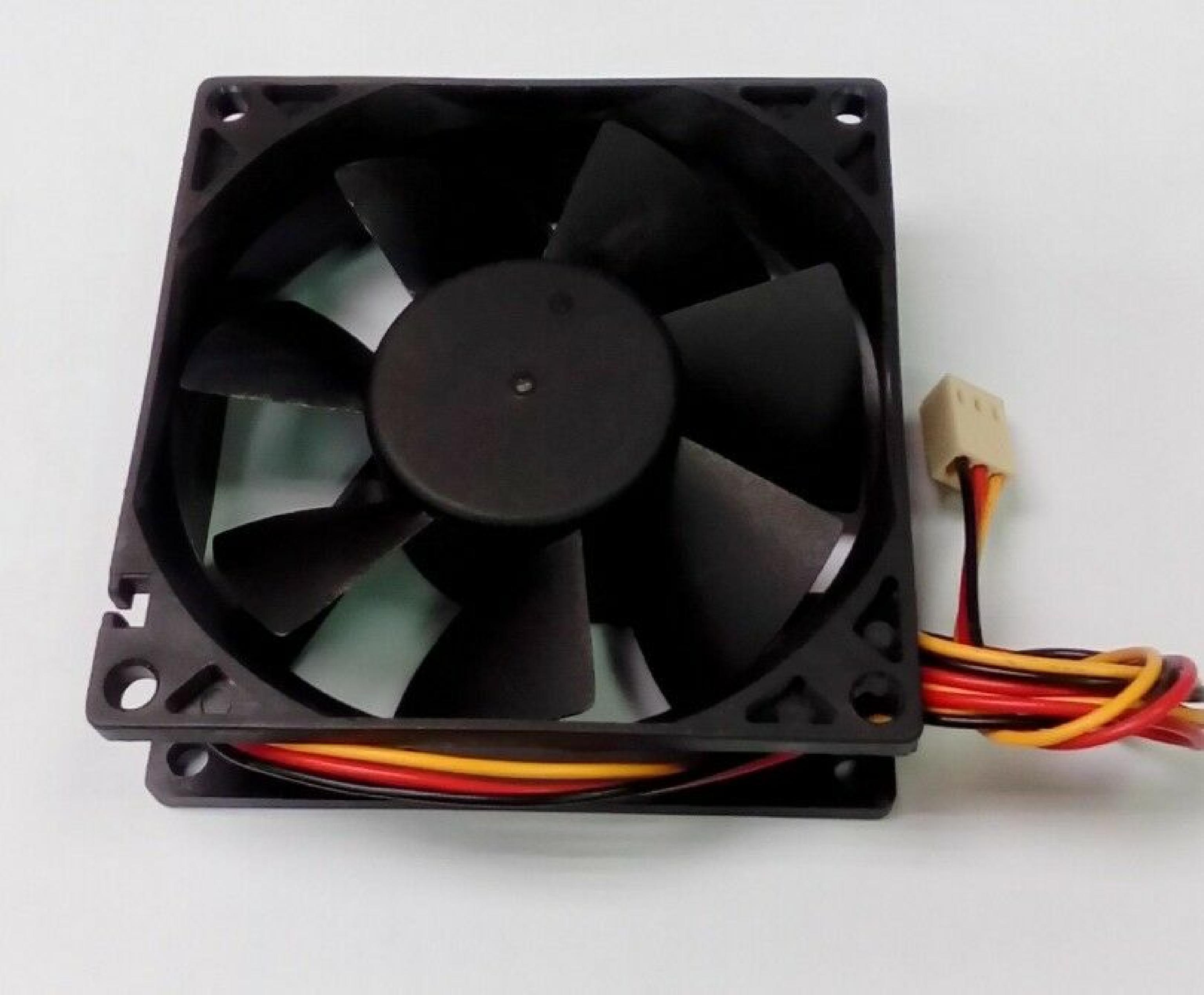 SUPERRED / CHENG HOME ELECTRONIC CO. E124044 92MM BY 25MM FAN 12VDC 0.19A WITH 13INCH 3WIRE CABLE 3PIN IDC CONNECTOR FAN, 80X80X25MM 12 V, 0.12A 3-WIRE 3-PIN