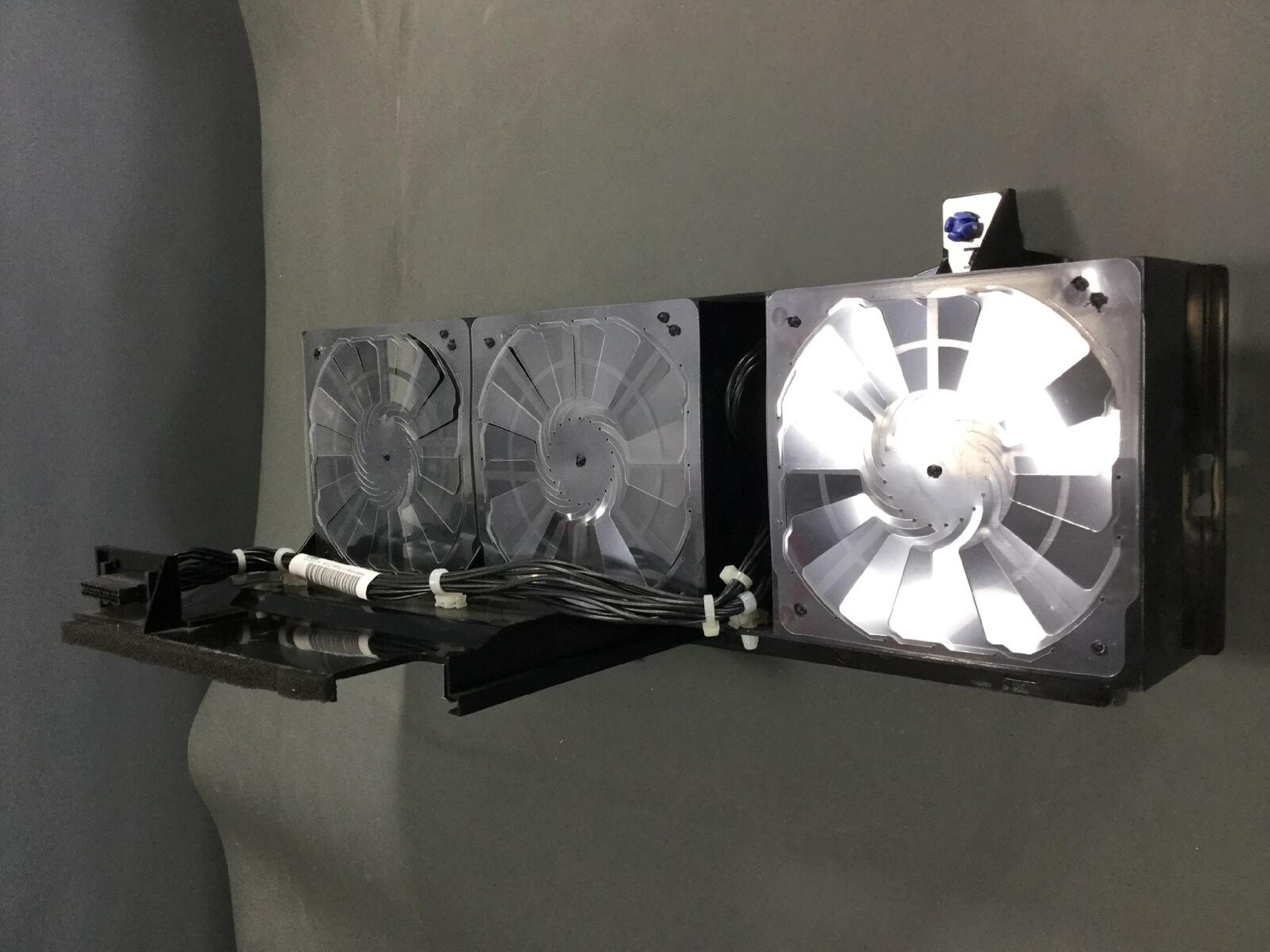 IBM 97P2304 TRIPLE COOLING FAN ASSEMBLY FOR RS/6000 RS6000