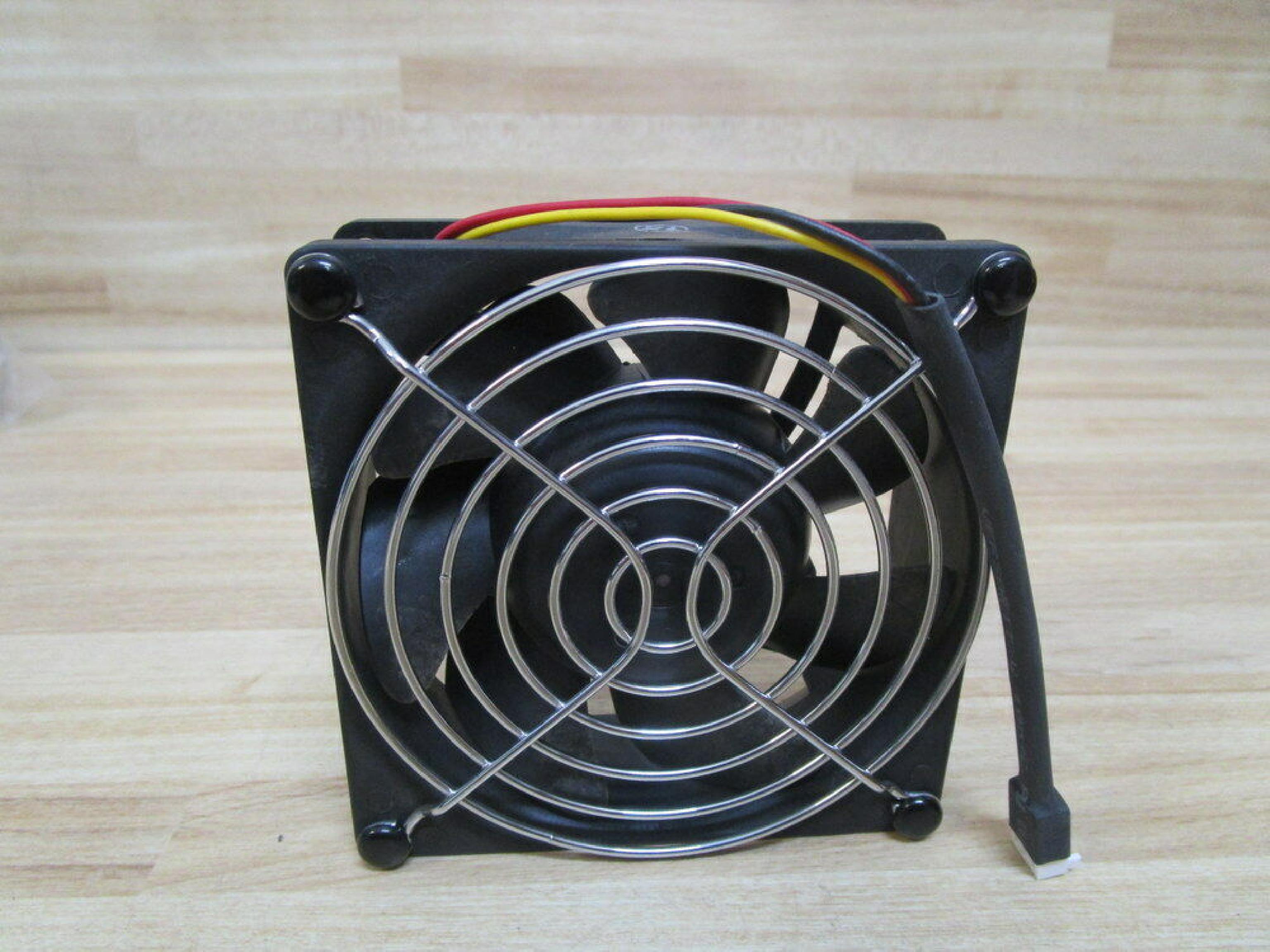 JAPAN SERVO KLDC12Z4FP FAN MOTOR BRUSHLESS 12V DC 0.08AMP 0.9WATT