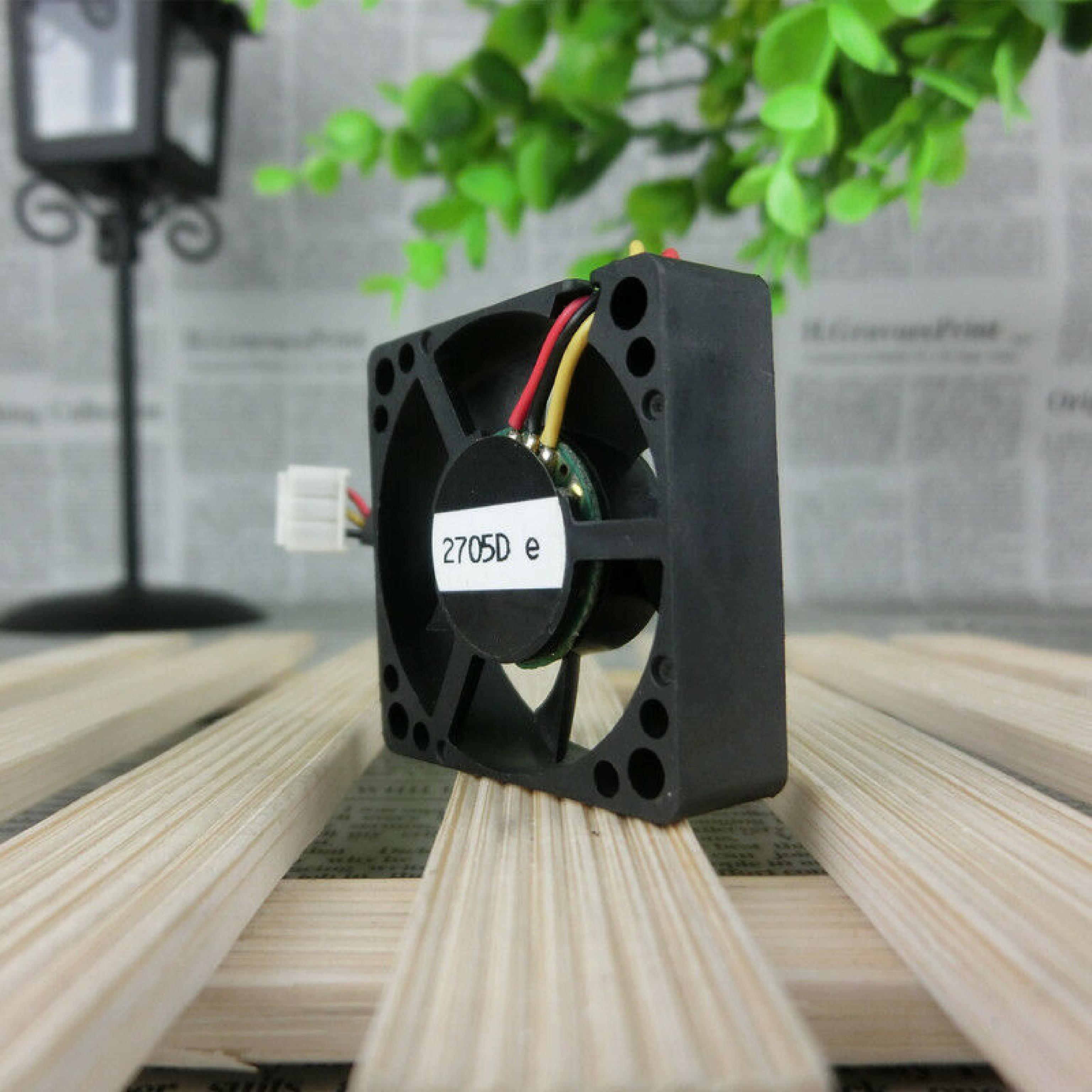 NIDEC D03P-12TS3 FAN 3 PIN 35MMX35MMX10MM 12V 0.9A