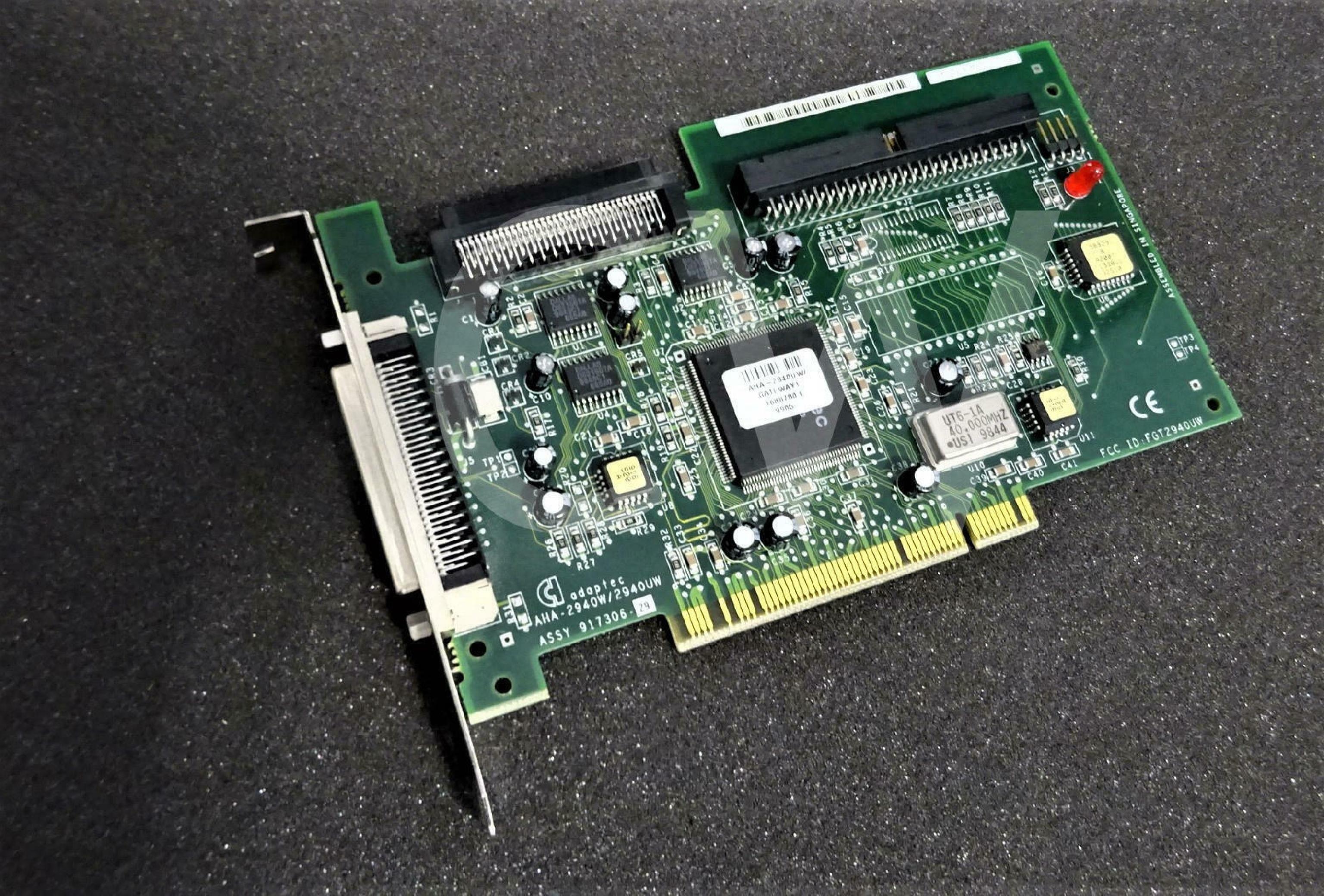 ADAPTEC / GATEWAY 2000 AHA-2940W/2940UW PCI ULTRA WIDE SCSI CONTROLLER CARD