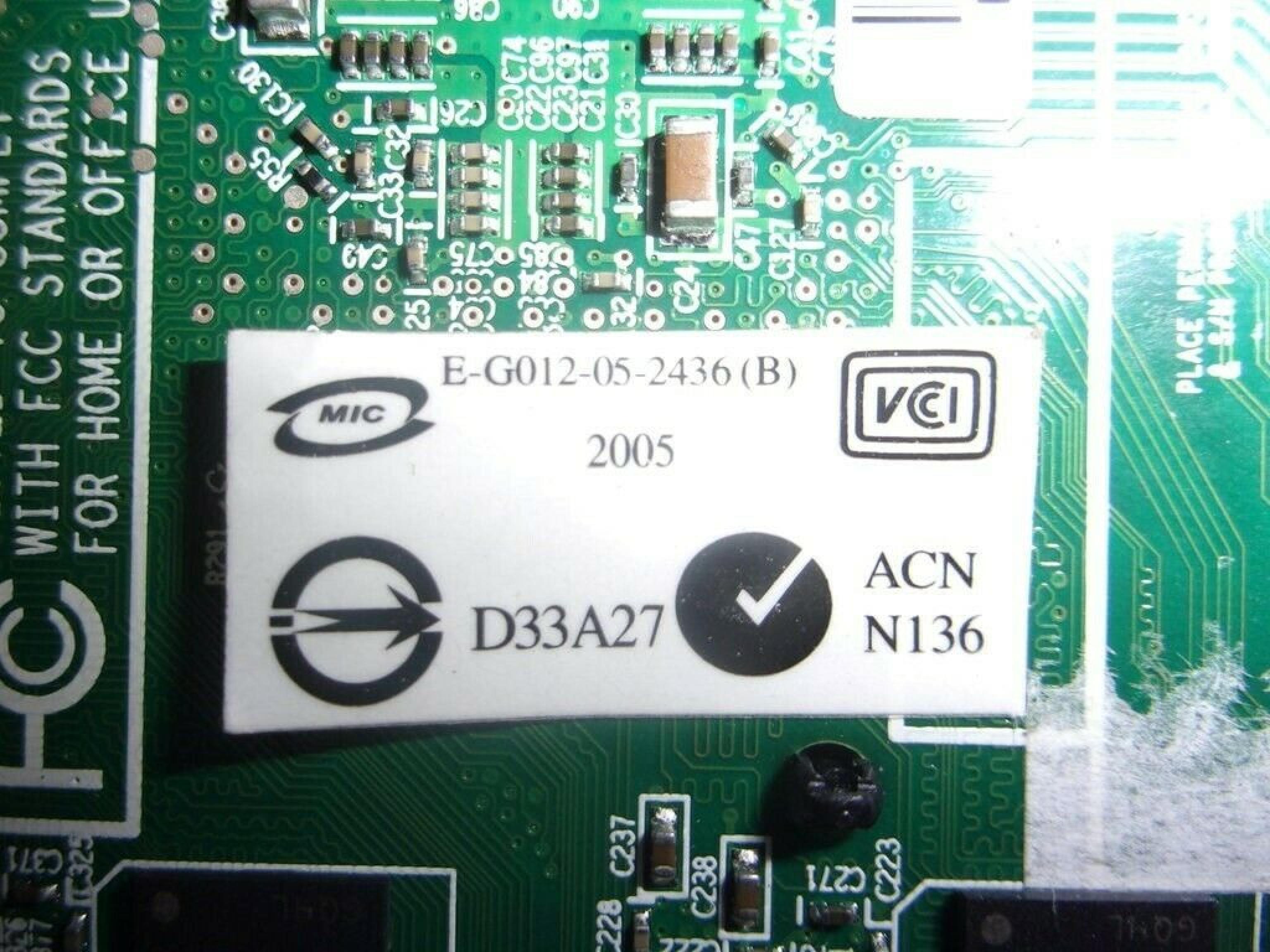 ATI E-G012-05-2436 RADEON X600 256MB PCI EXPRESS VIDEO CARD 128MB DMS-59 PCI-E