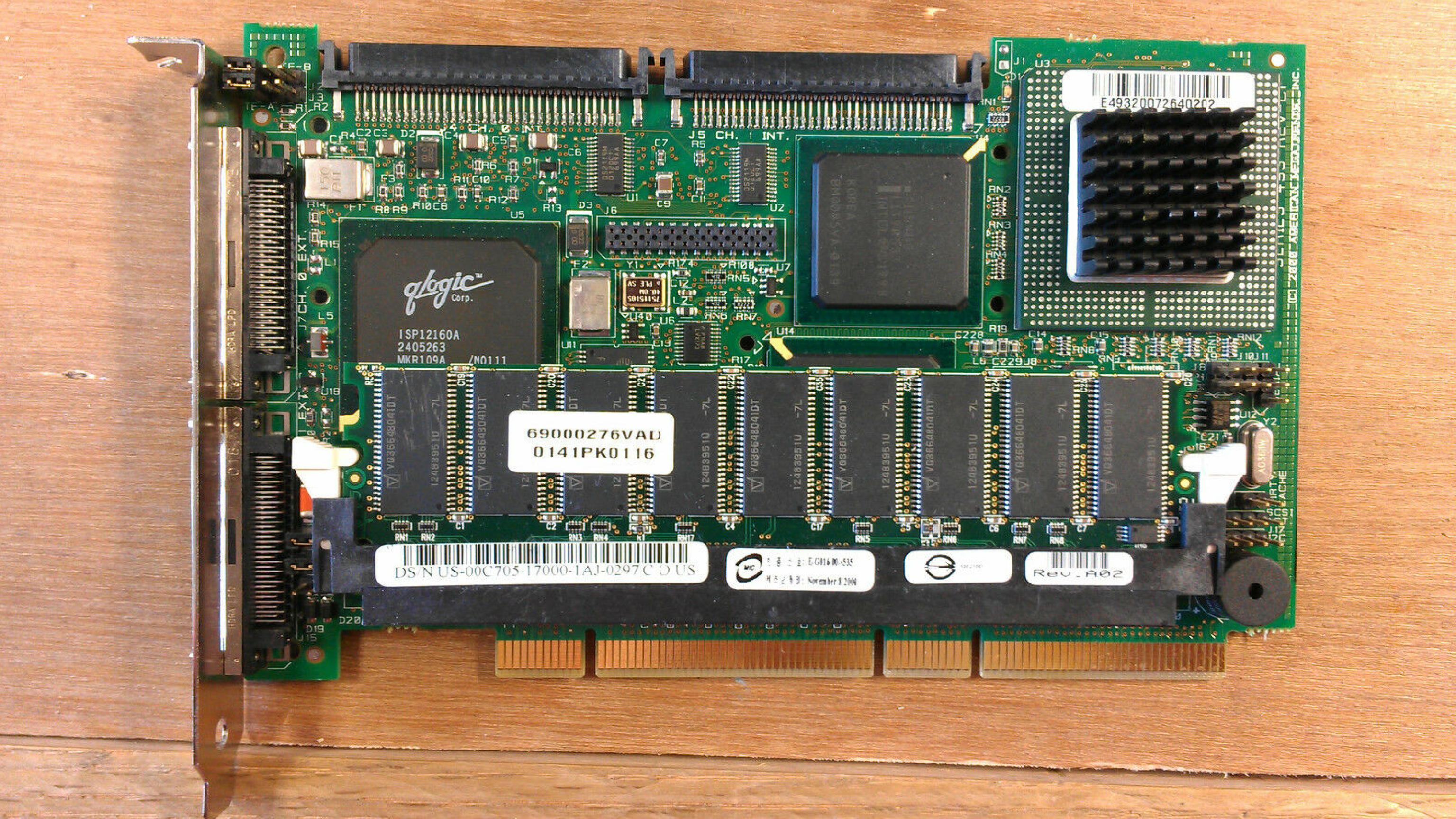 QLOGIC E4932007264-02.02 DUAL SCSI CONTROLLER CARD WITH CACHE