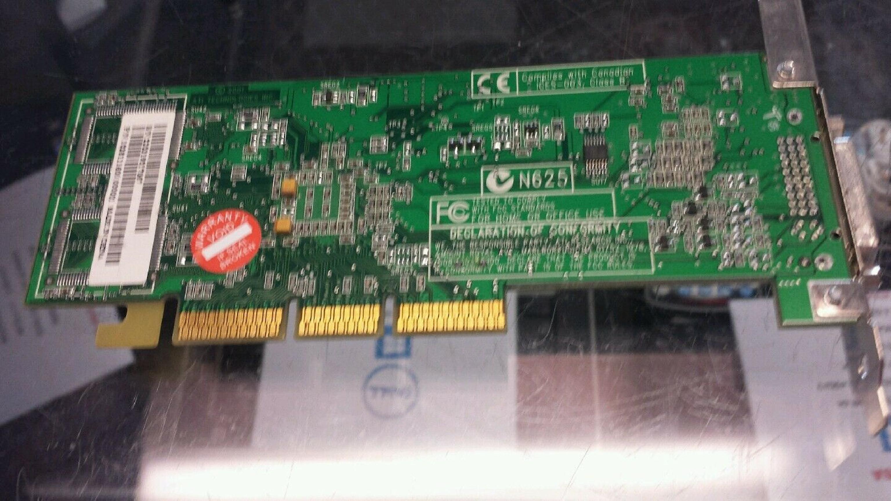 ATI E-G012-01-3614 32MB AGP VIDEO CARD RADEON 7000 WITH EDD OUTPUT