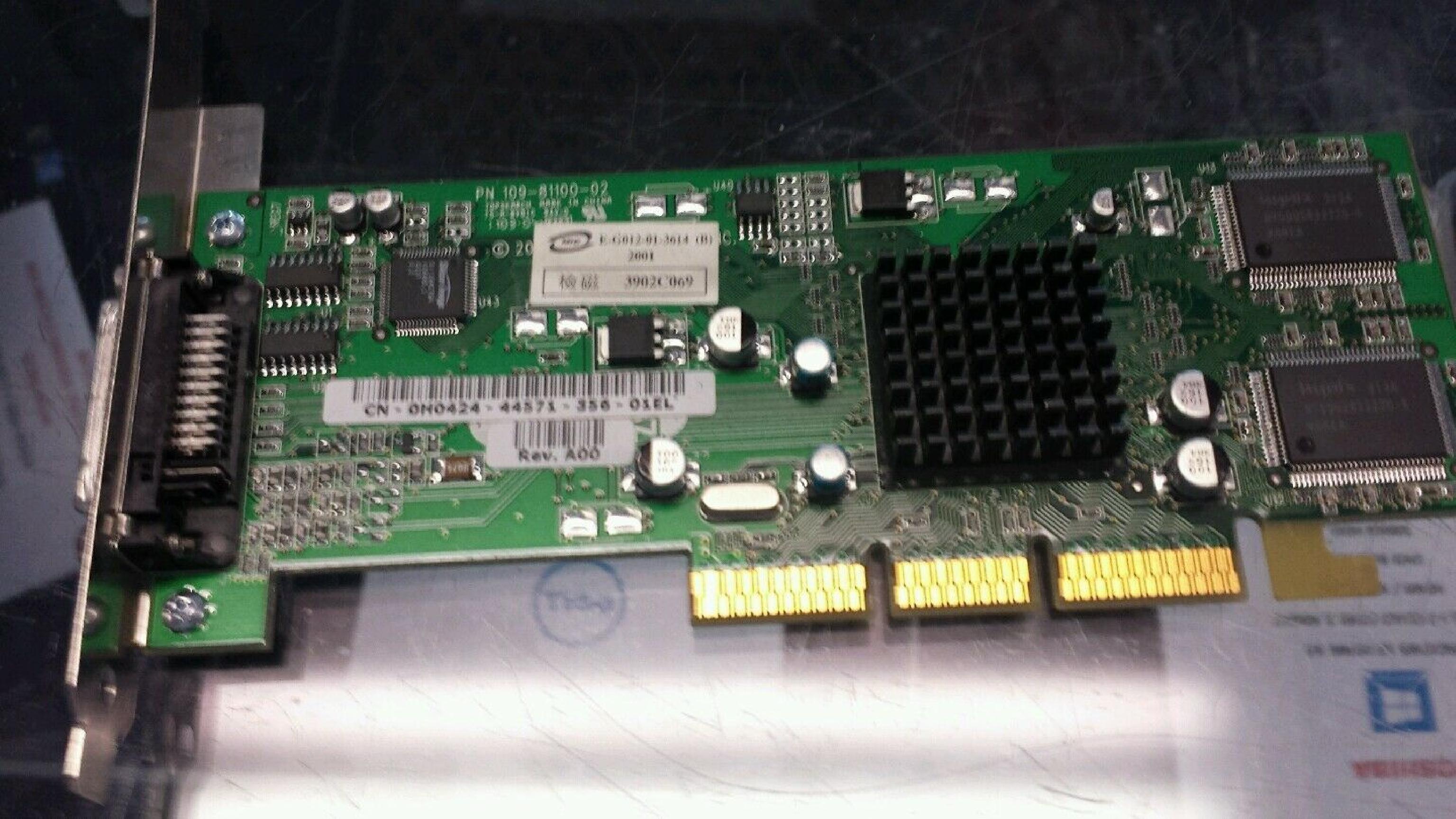 ATI E-G012-01-3614 32MB AGP VIDEO CARD RADEON 7000 WITH EDD OUTPUT