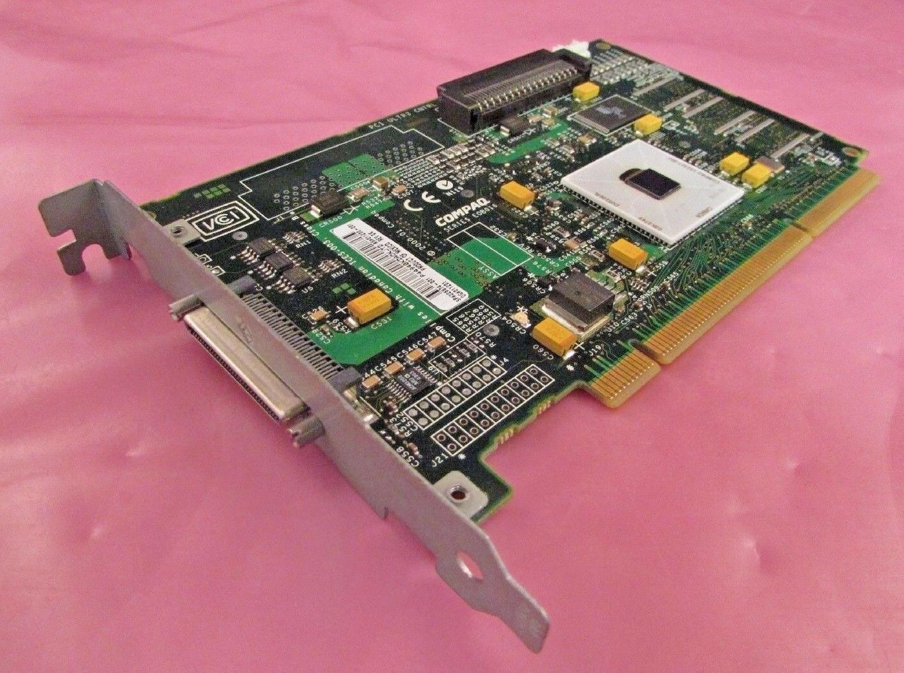 COMPAQ / HEWLETT PACKARD / HP 226874-001 SA/532 PCI64 3-CHAN SCSI-WU3-SE RAID CTRL
