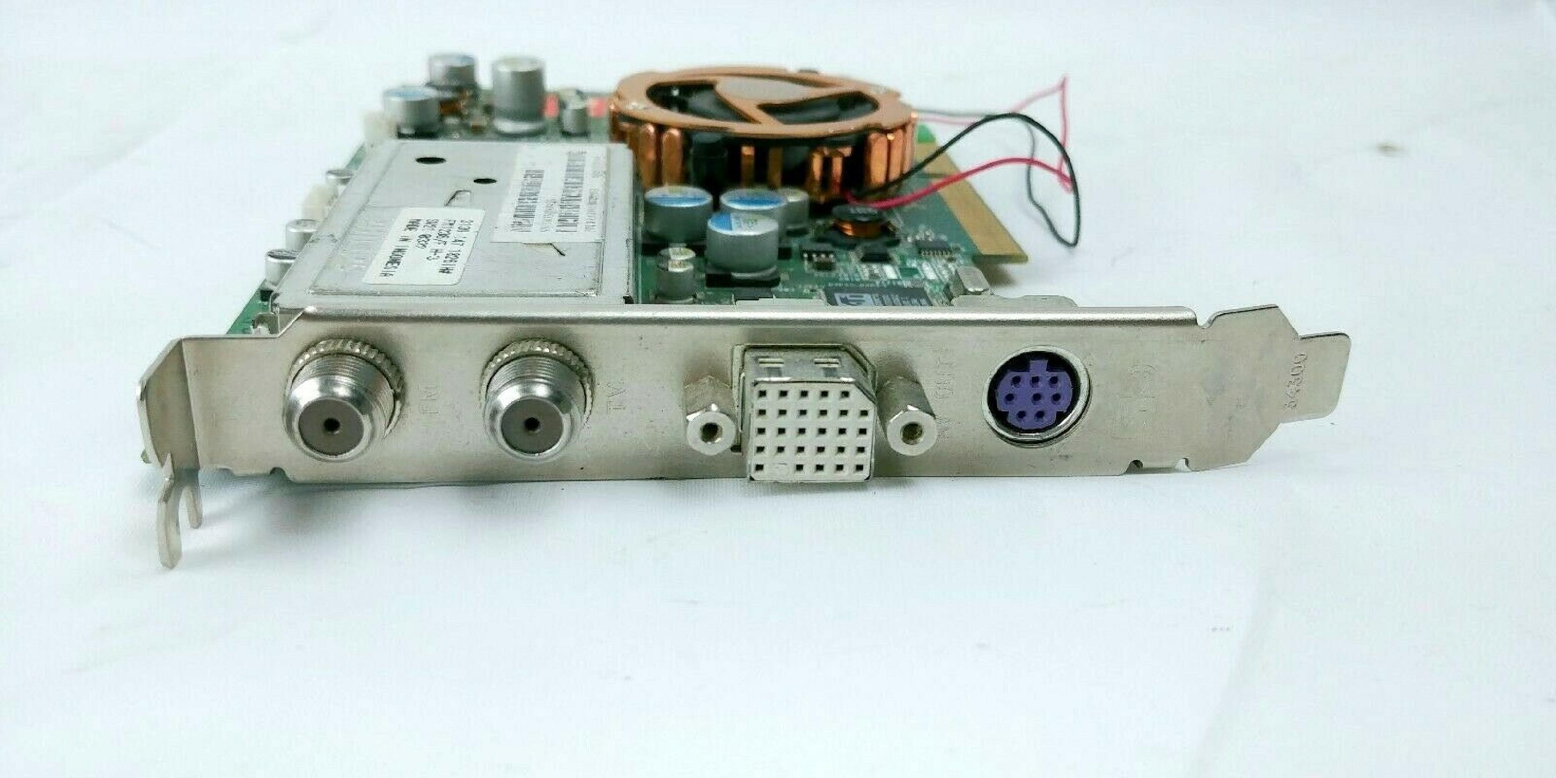 ATI 109-A09000-00 RADEON ALL-IN-WONDER 9600 PRO 128M FM TV AV S-V OUT