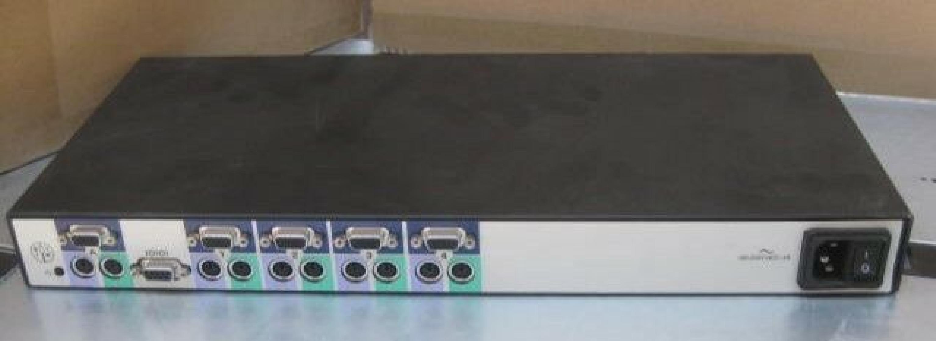 APEX 09N4291 OUTLOOK 8 PORT KVM SWITCH (IBM)