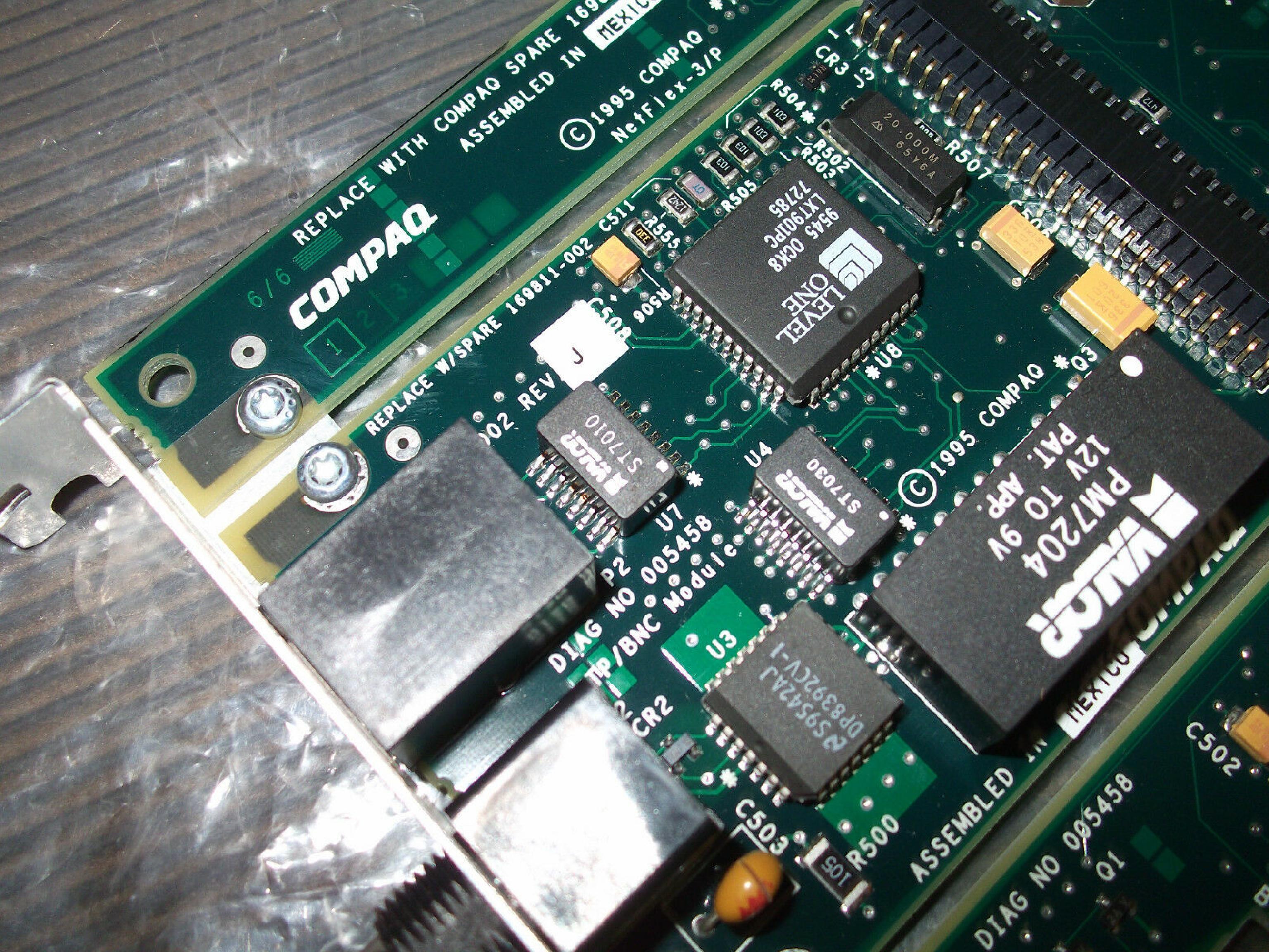 COMPAQ / HEWLETT PACKARD / HP 169811-002 CONTROLLER SERVER NETFLEX 3/P PCI PROLIANT