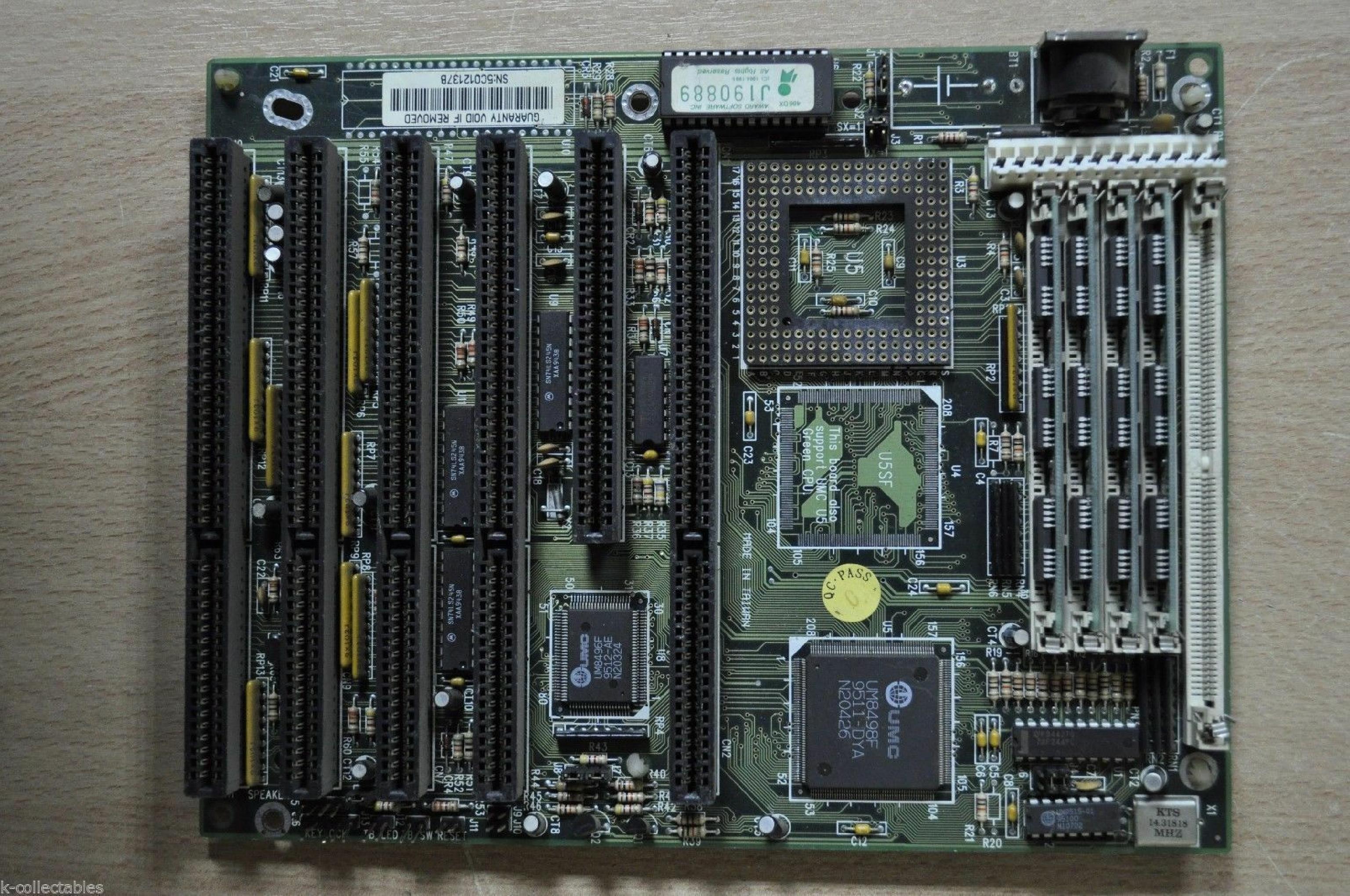 UMC UM8498F MOTHER BOARD 4 16BIT ISA 1 8BIY ISA 3VLB/ISA 2 72PIN 4 30PIN 486