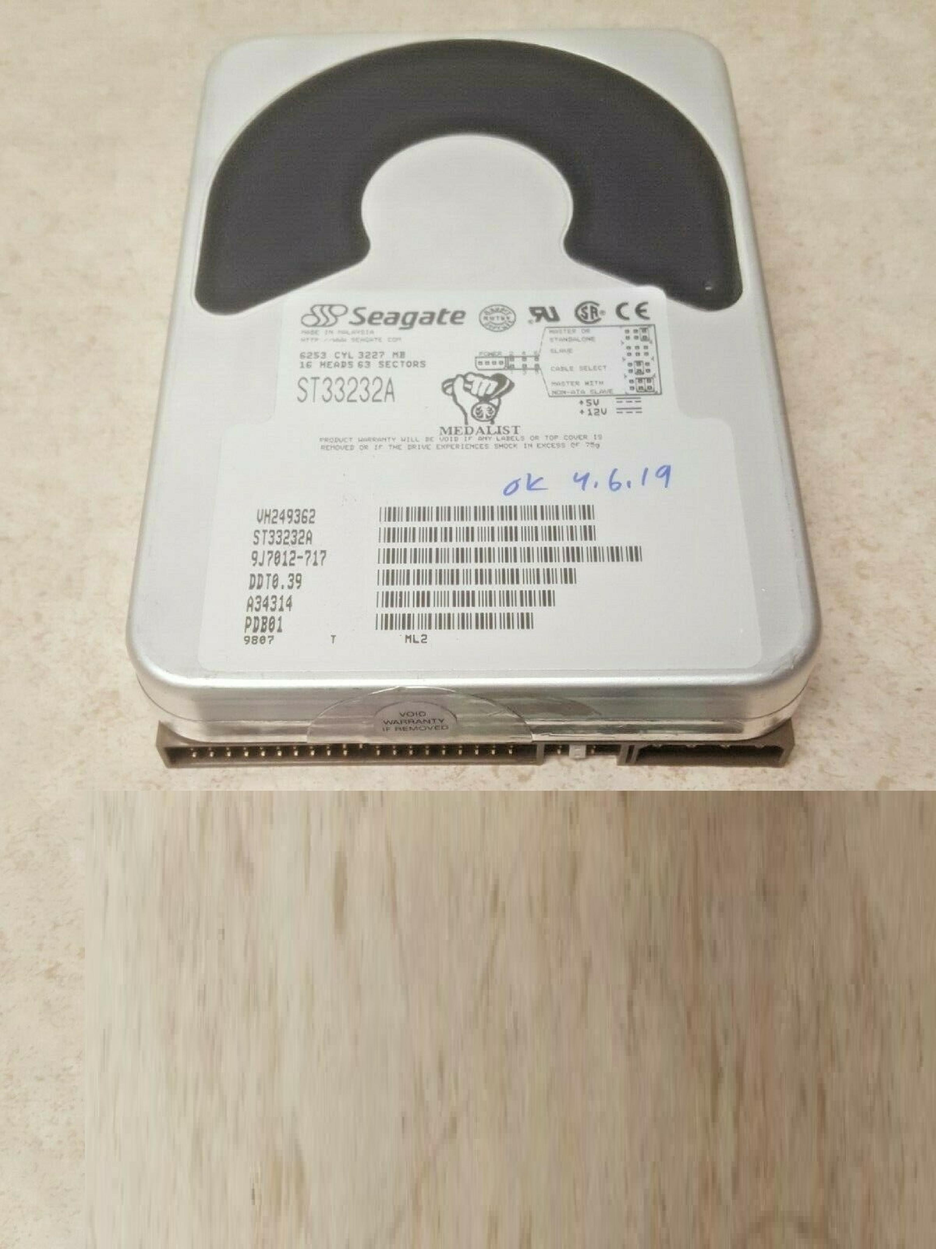 SEAGATE ST33232A 3.2GB IDE HD