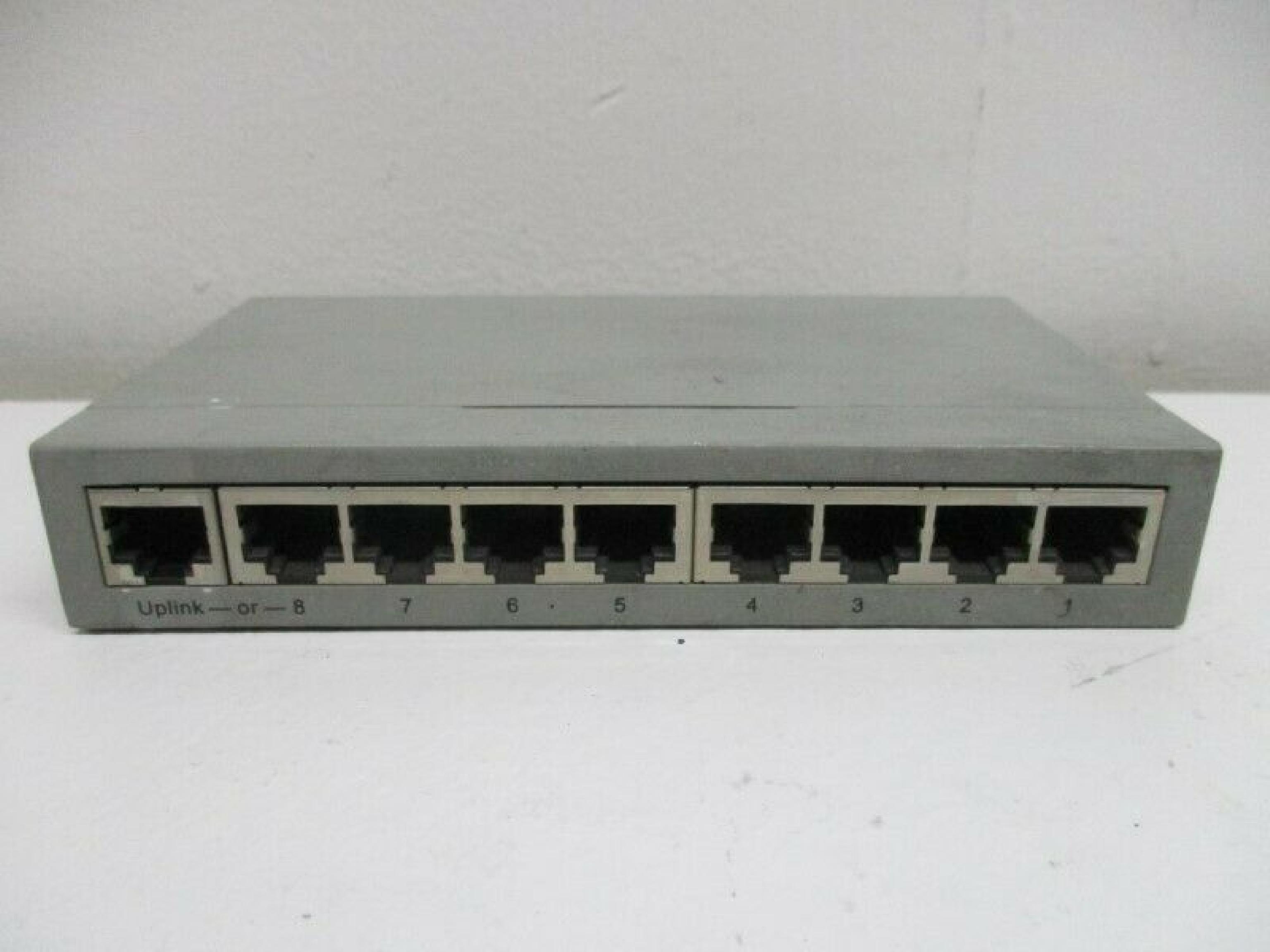 ALLIED AT-FS708LE TELESIS 8 PORT UNMANAGED 10/100 SWITCH