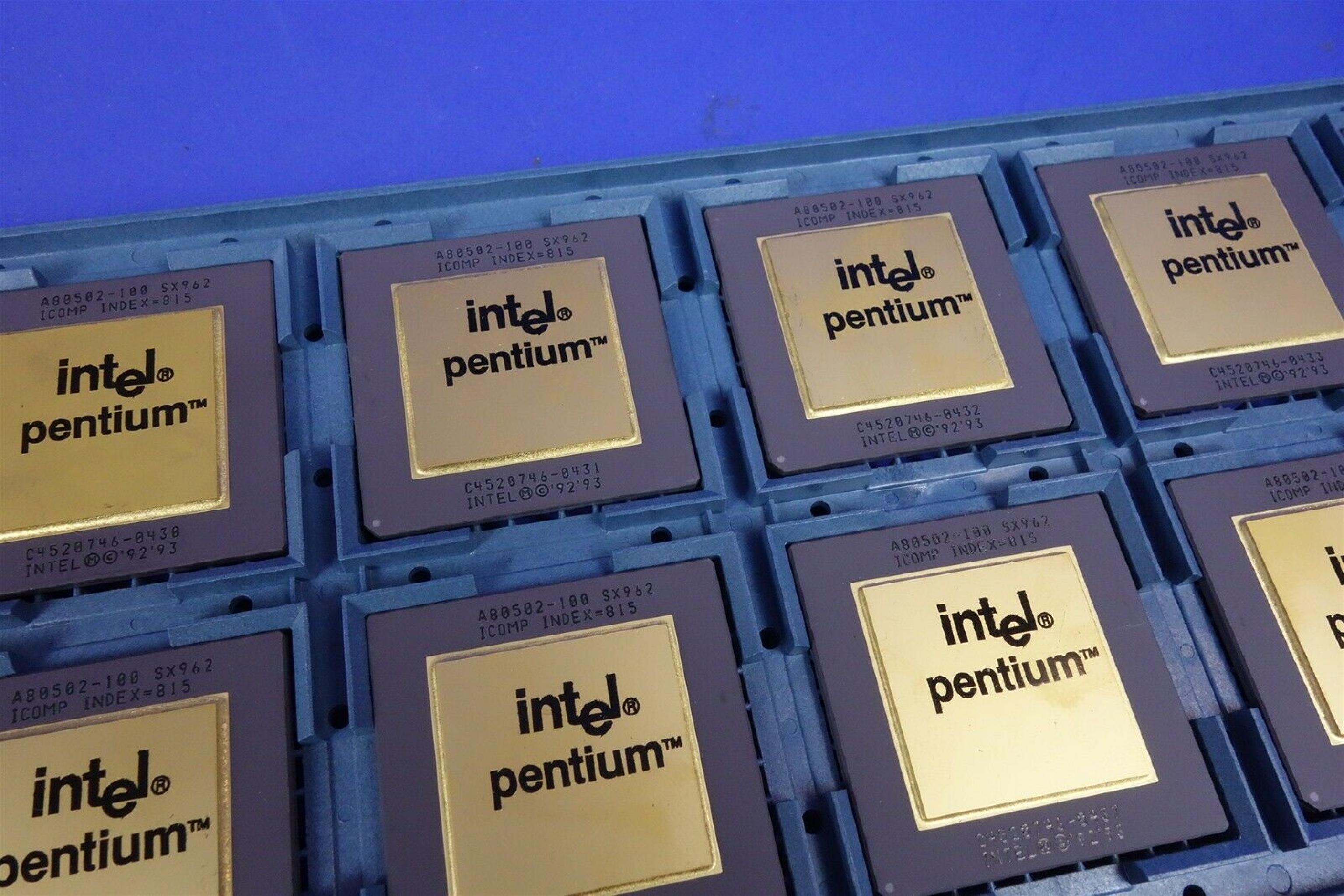 INTEL A80502-100 CPU 100MHZ