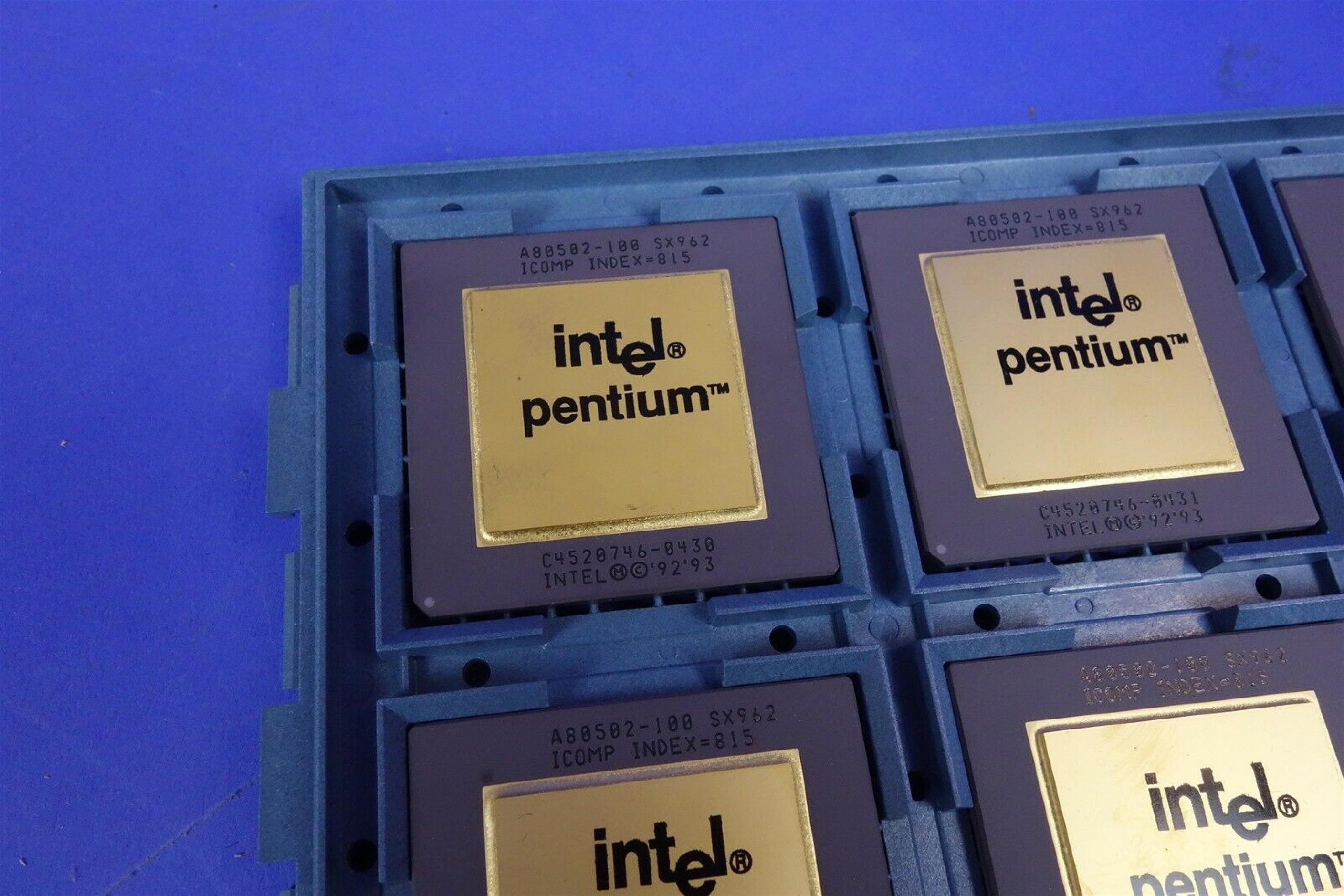 INTEL A80502-100 CPU 100MHZ