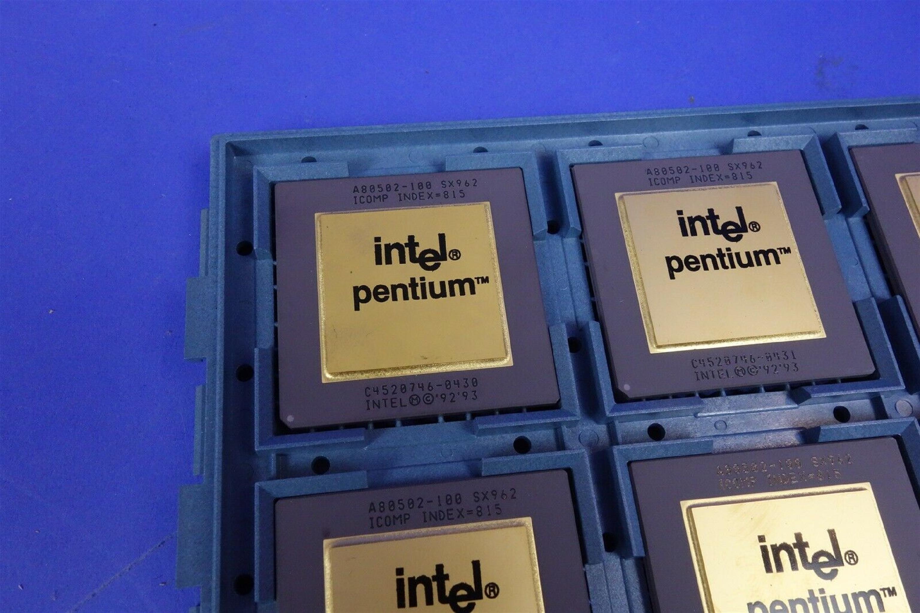 INTEL A80502-100 CPU 100MHZ