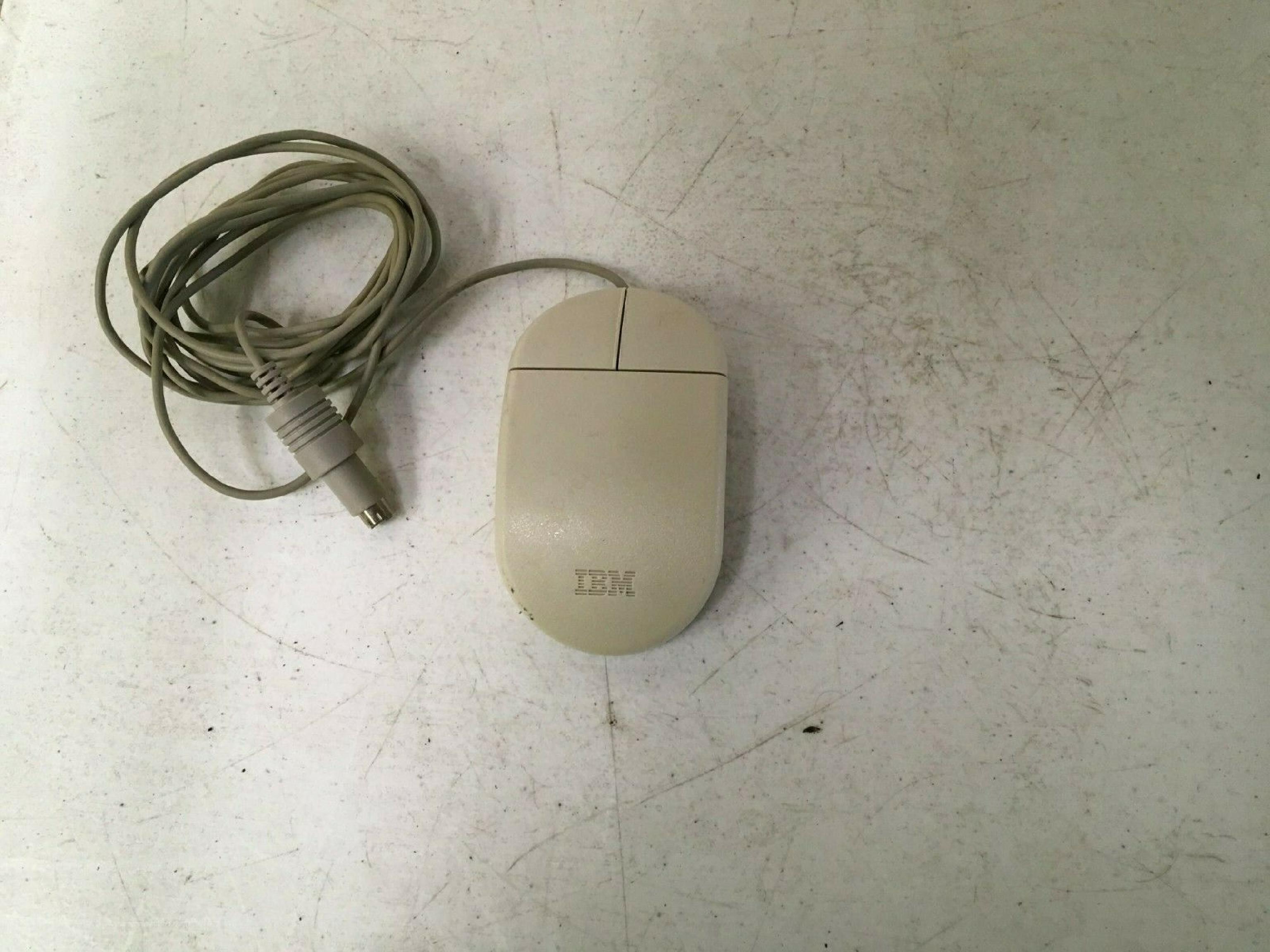 IBM 33G5430 2 BUTTON MOUSE, PS/2 ERGONOMIC, WHITE