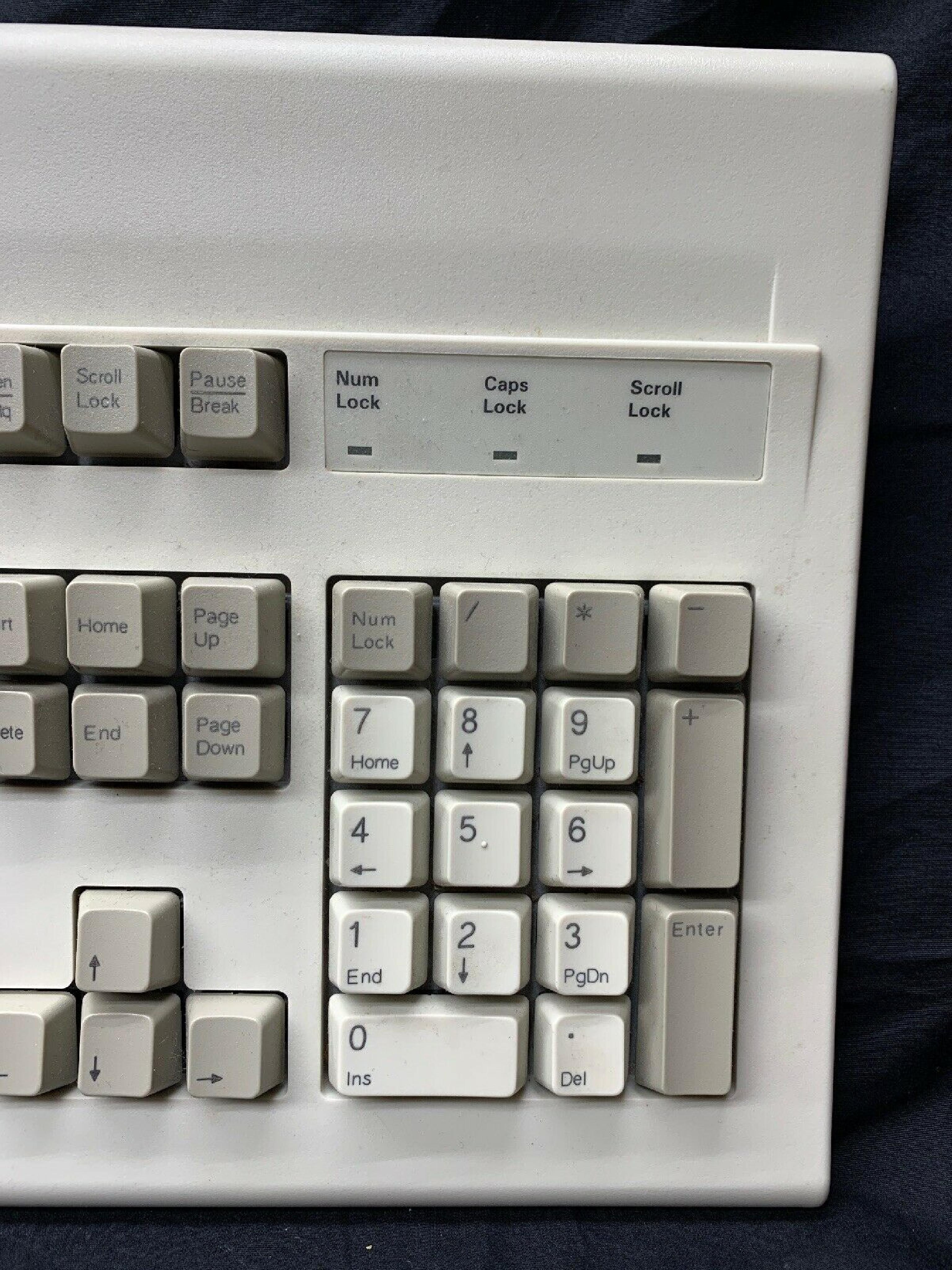 DELL AT101W LOGO PS/2 KEYBOARD AT101