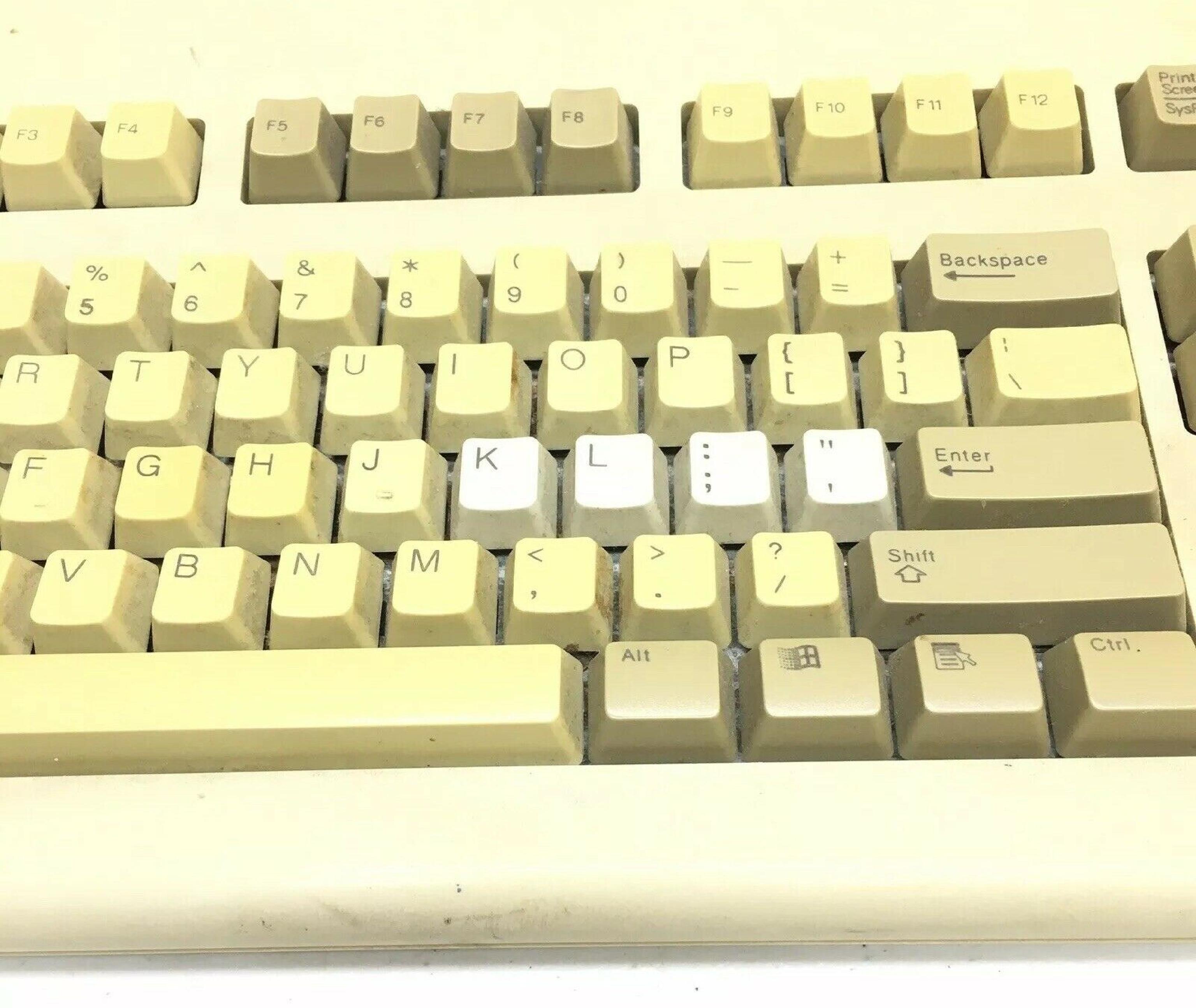 DELL GYUM90SK LOGO PS/2 KEYBOARD AT101