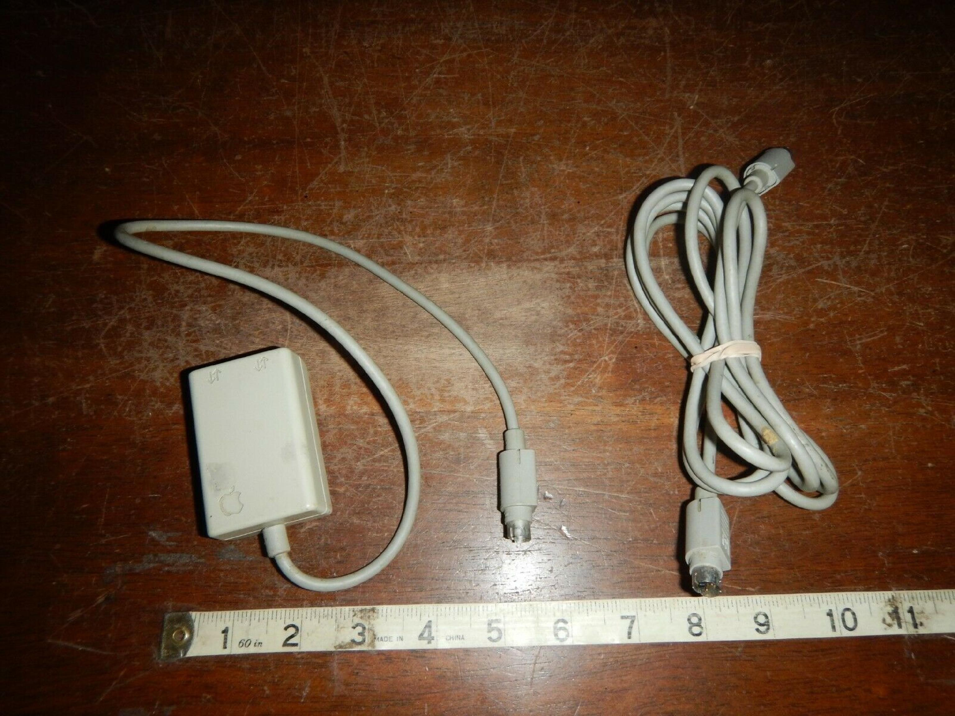 APPLE 590-0413-A MAC 3 PIN DIN CABLE 590-0413-A MALE TO MALE