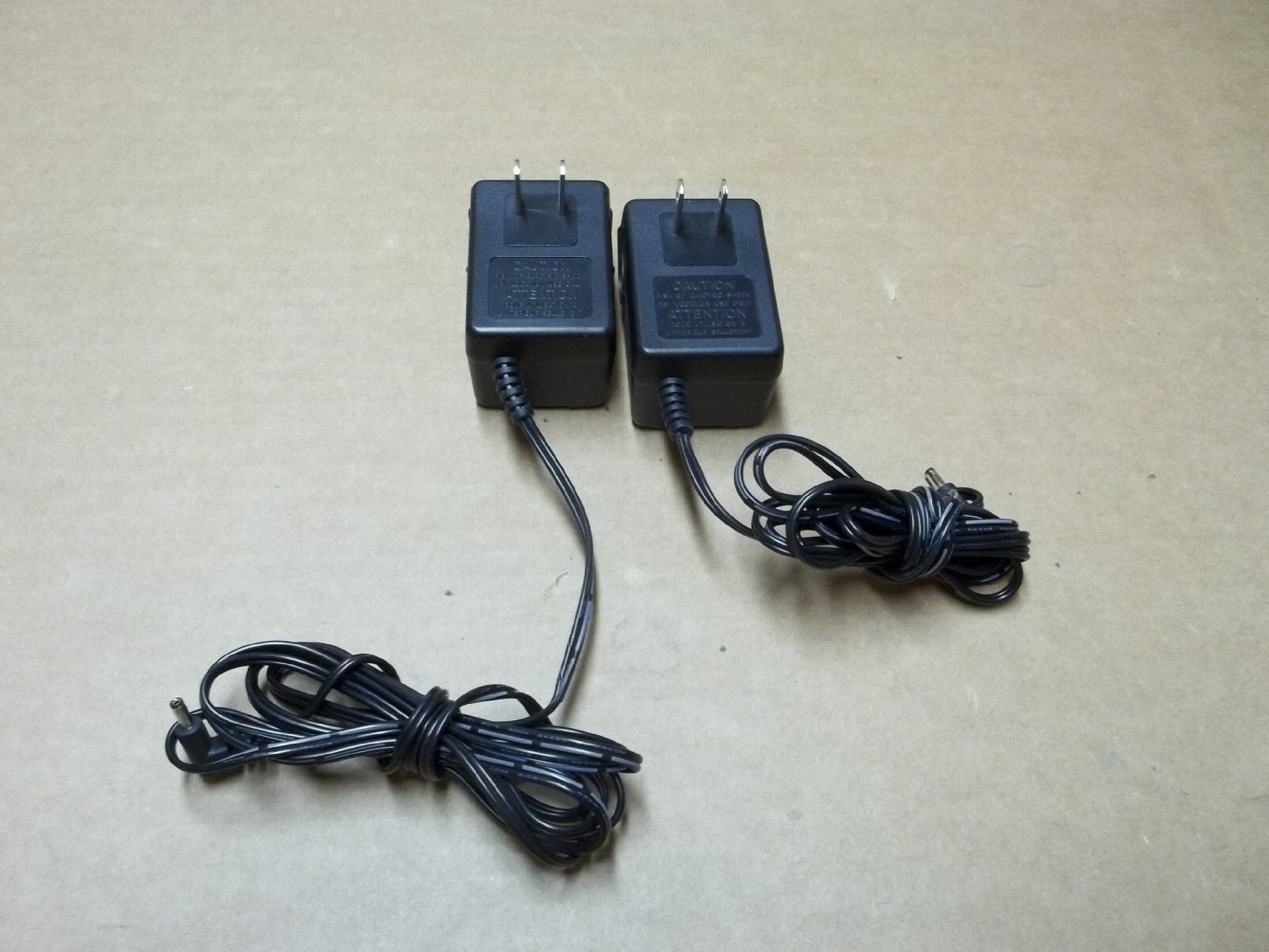 ERICSSON 35-9-300D A/C POWER SUPPLY ADAPTER 120VAC 60HZ 6W 9VDC 300MA