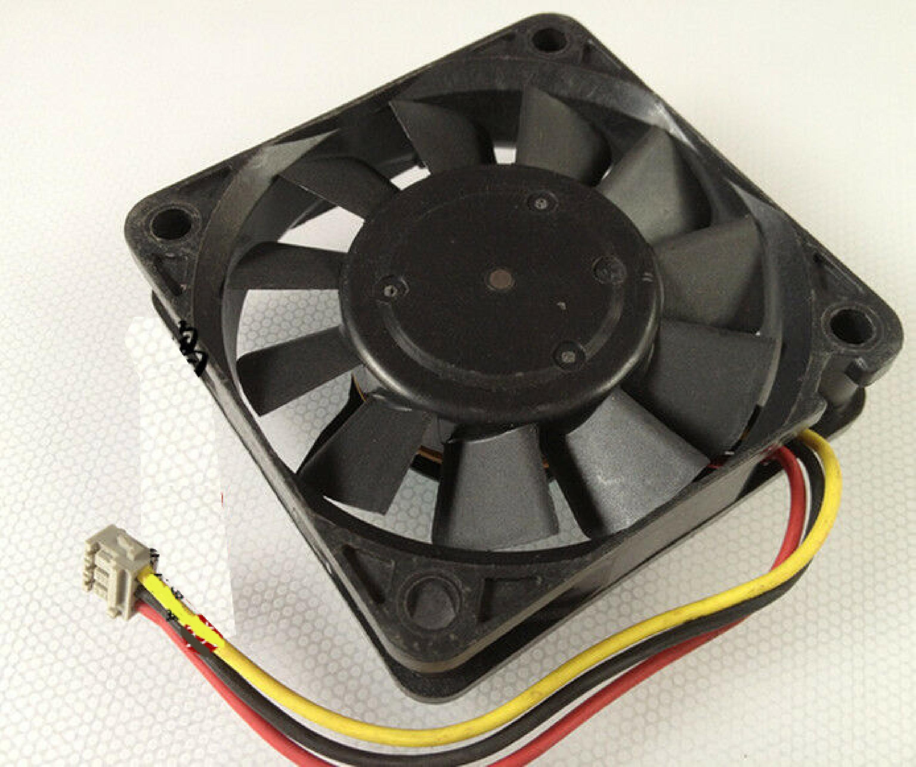 NIDEC D06R-05TM SERVER - SQUARE FAN-NIDEC 5V 0.24 AMP