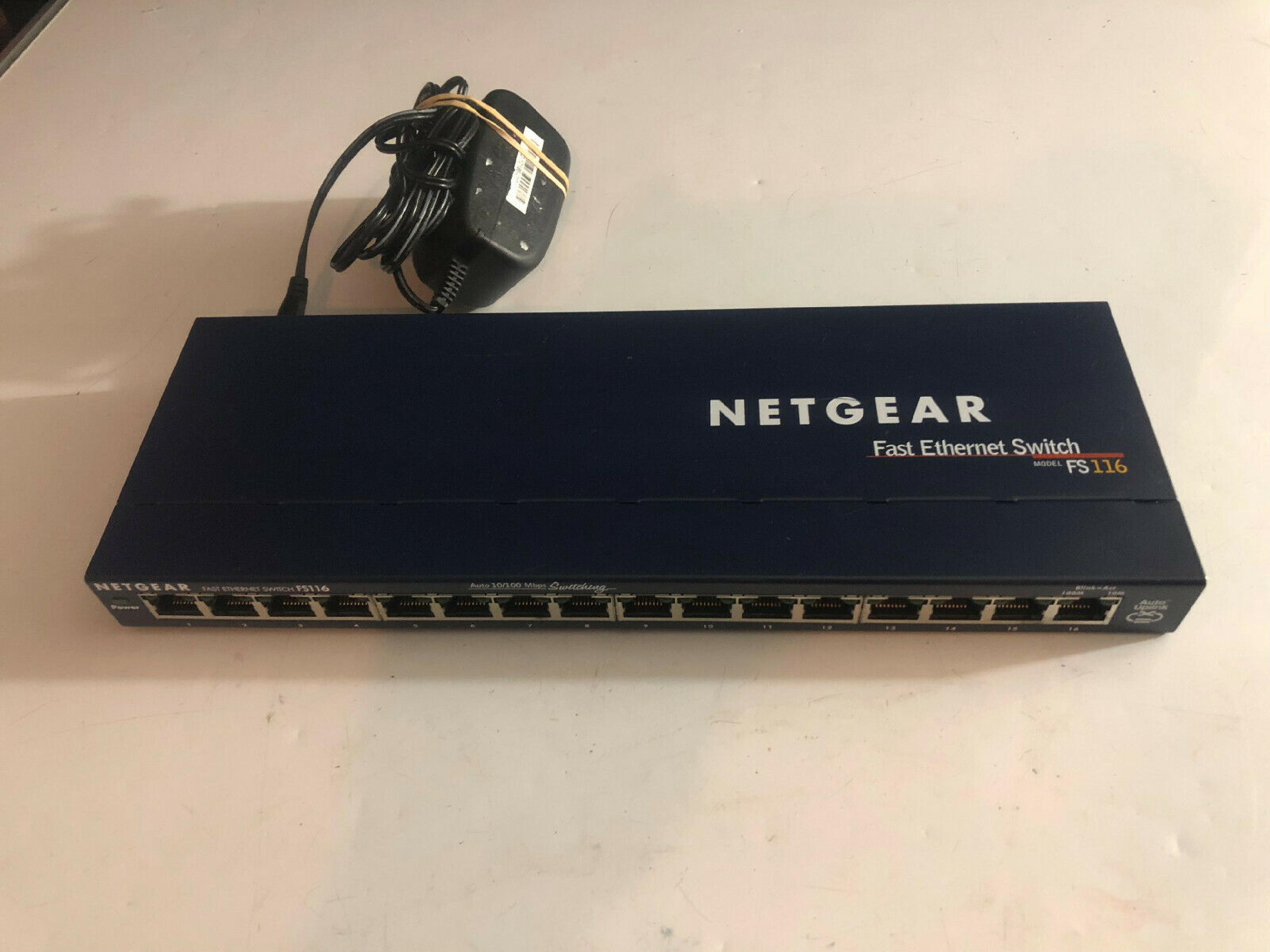 NETGEAR FS116 16 PORT FAST ETHERNET SWITCH WITH POWER SUPPLY