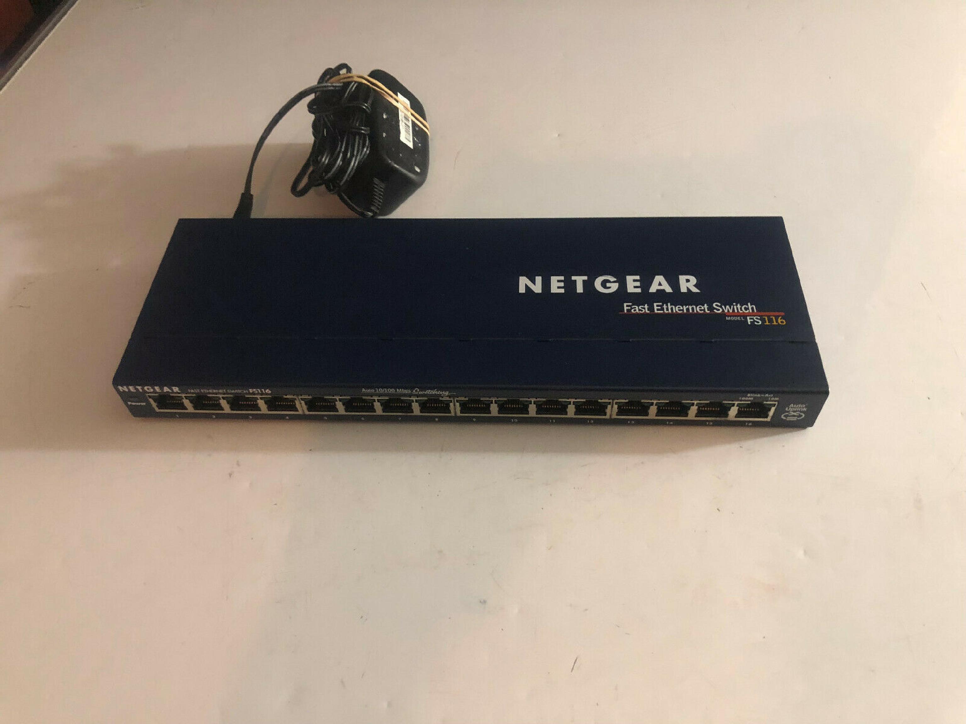 NETGEAR FS116 16 PORT FAST ETHERNET SWITCH WITH POWER SUPPLY