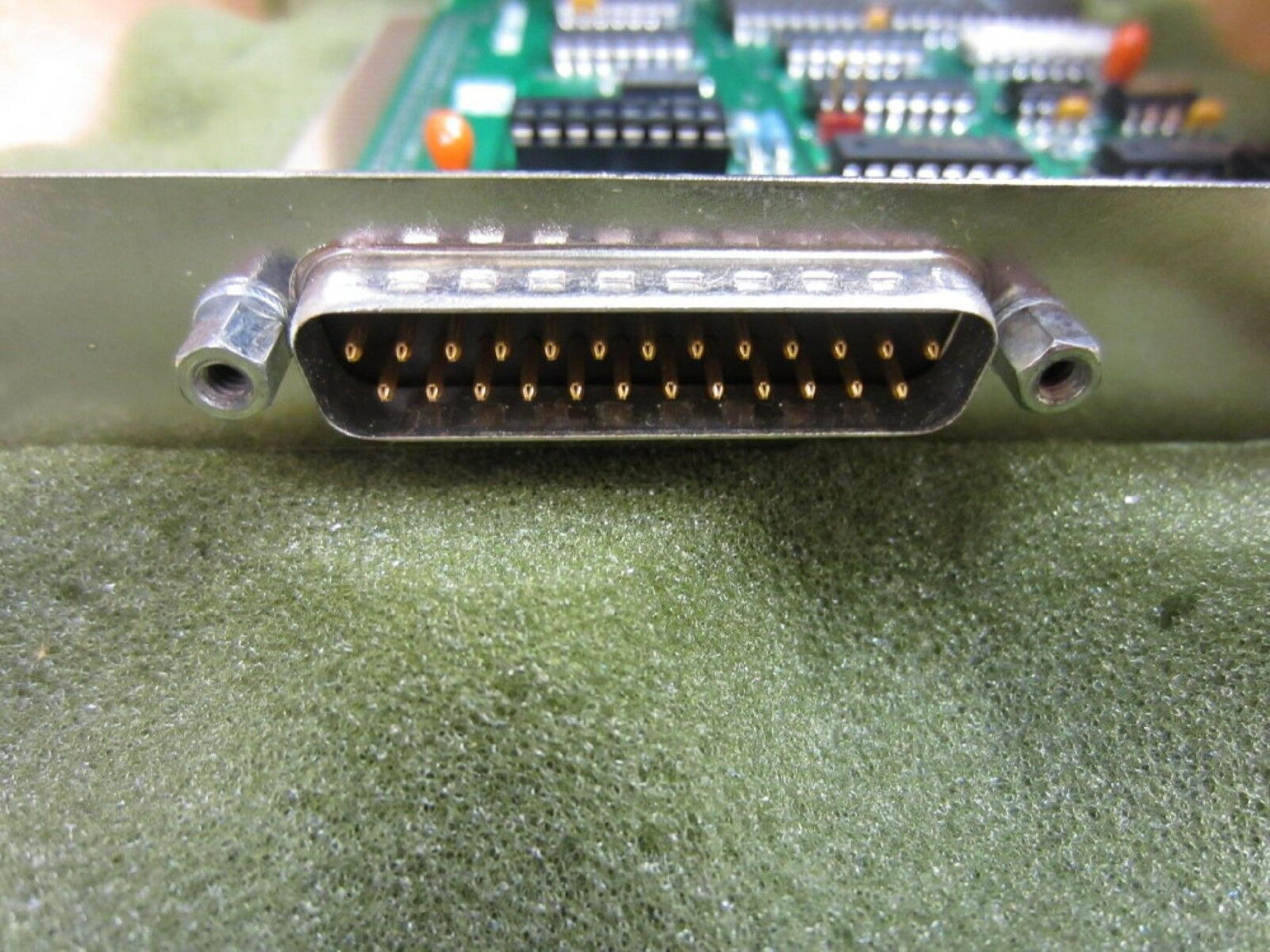 ASYNC 1501984 CARD 25 PIN MALE CONNECTOR 31 TERMINAL CONNECTORS