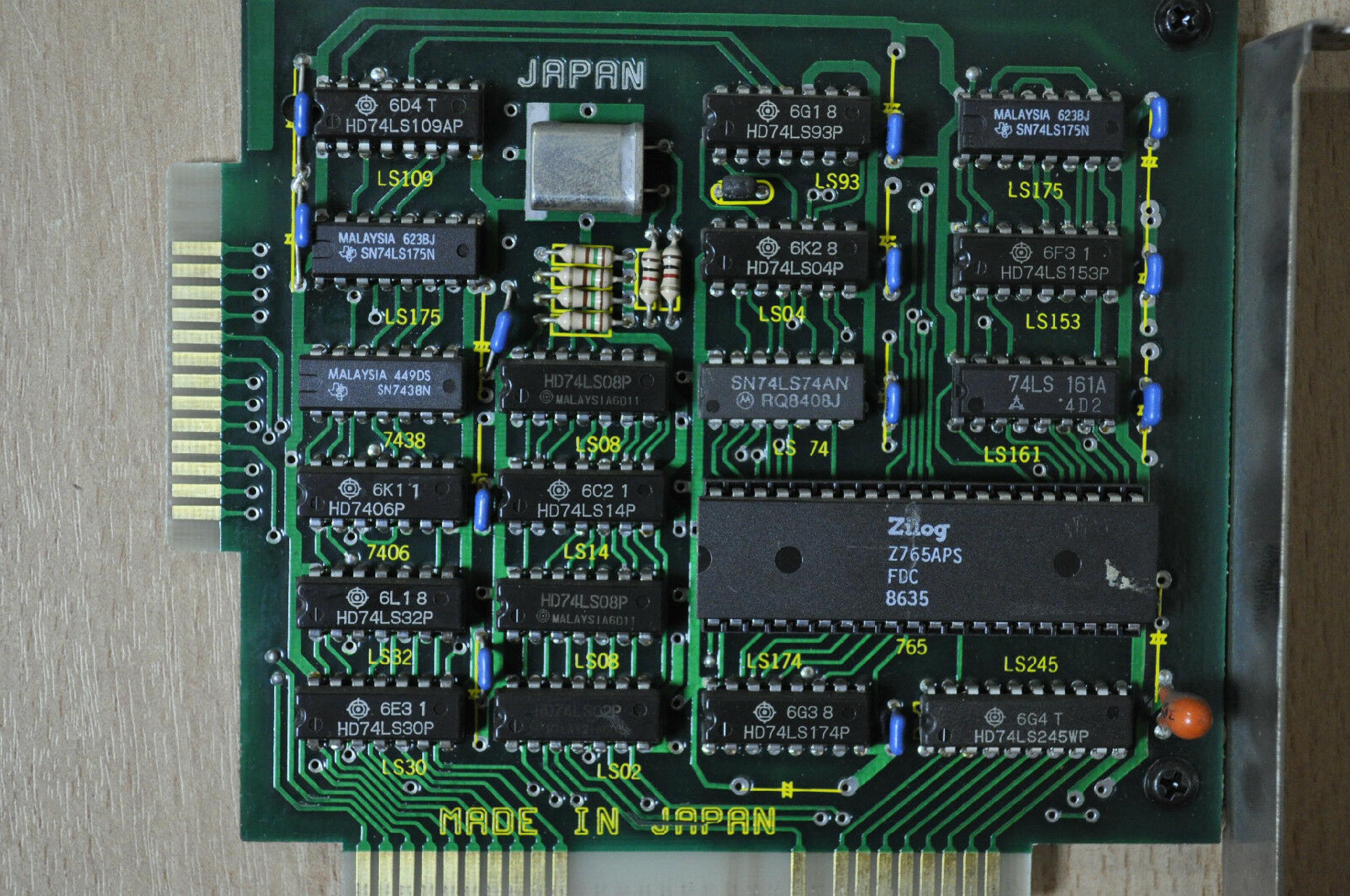 ZILOG / VALIDITY Z0765A08PSC 8 BIT ISA FLOPPY CONTROLLER