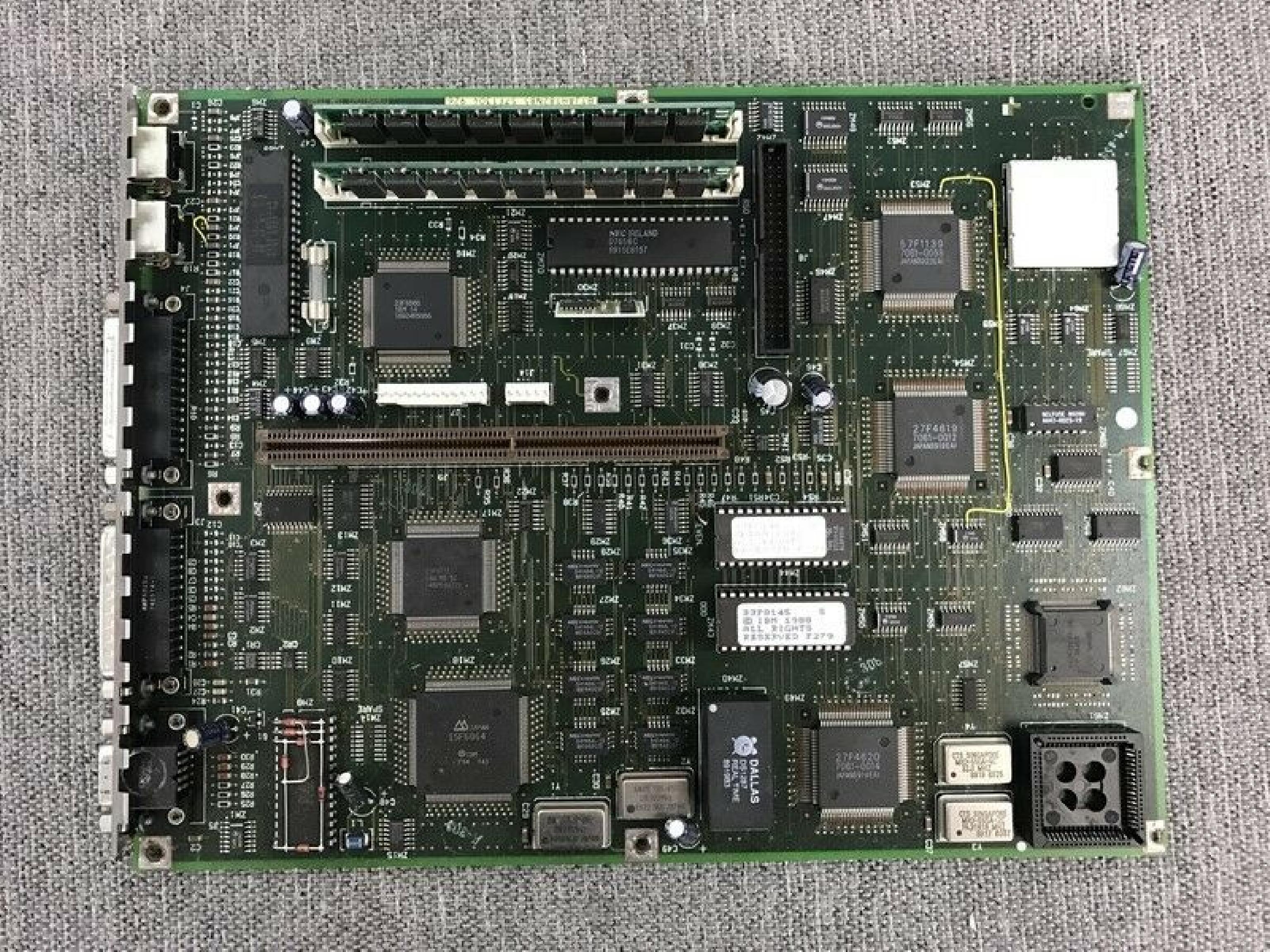 IBM 27F4667 SYSTEM BOARD - PS/2 8555SX