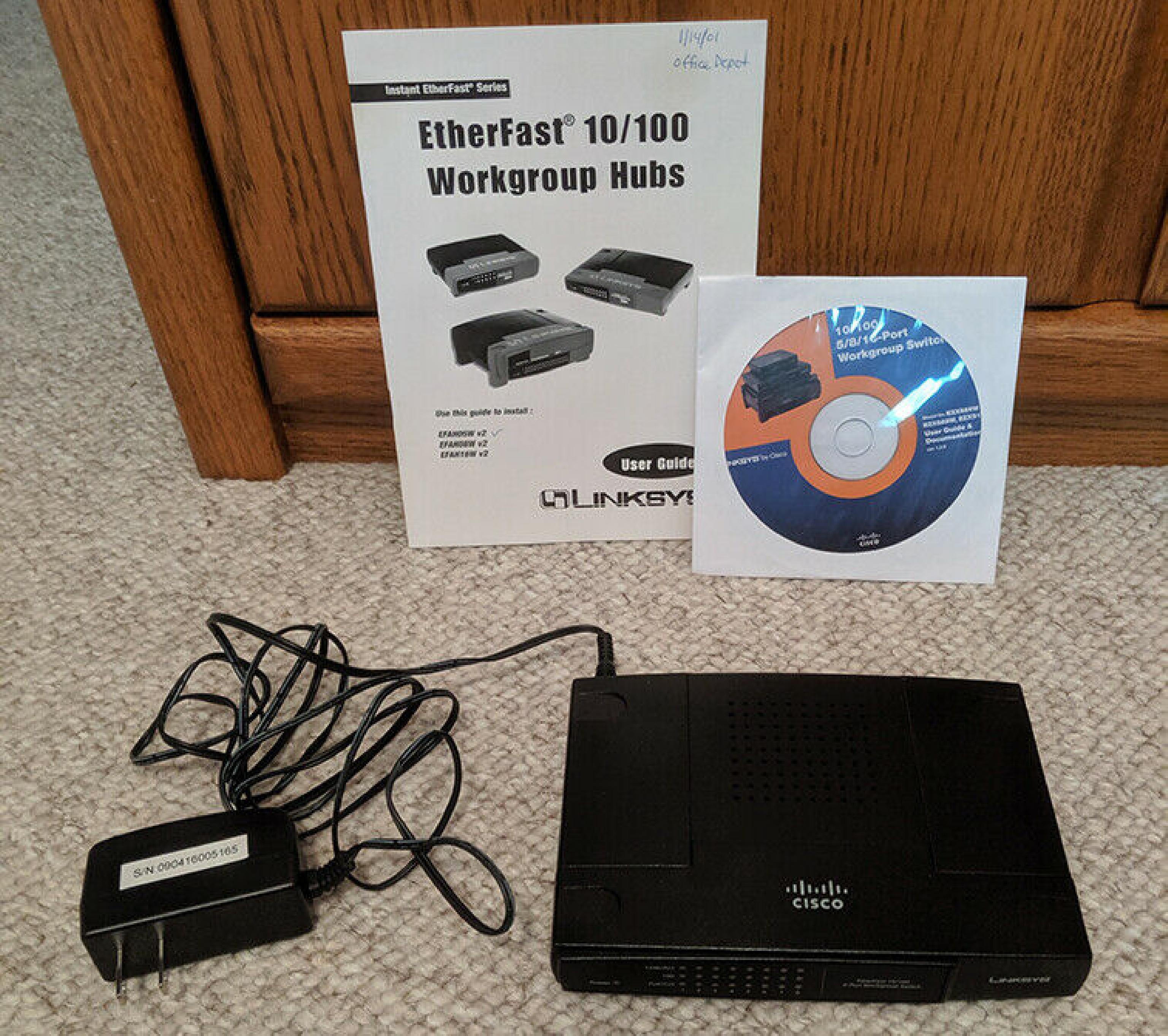 LINKSYS EFAH08W ETHERFAST 10/100 AUTO-SENSING 8-PORT WORKGROUP HUB