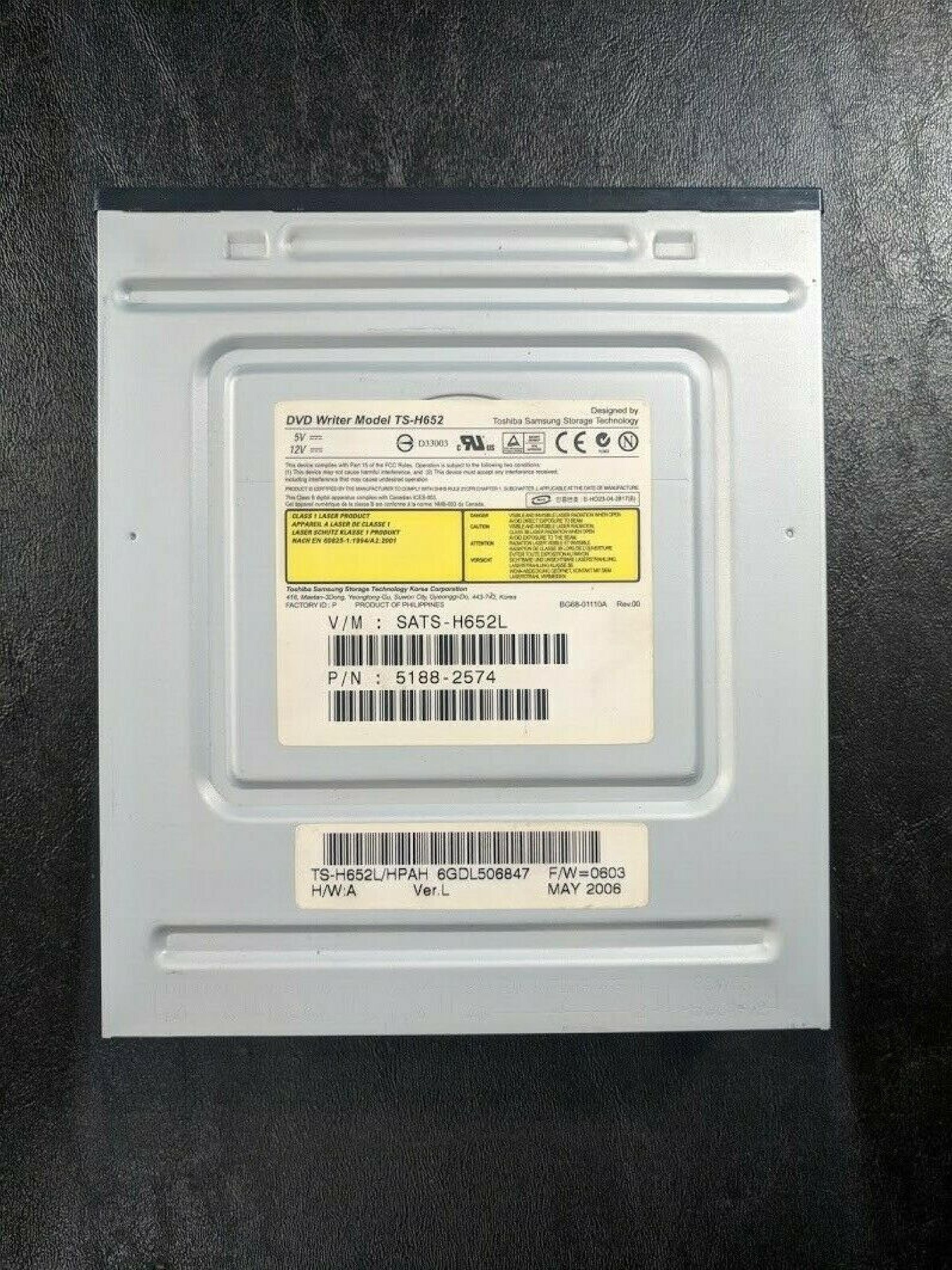 TOSHIBA TS-H652 SAMSUNG DVD RW BURNER - TS-H652 - +/-R DUAL LAYER - IDE INTERFACE