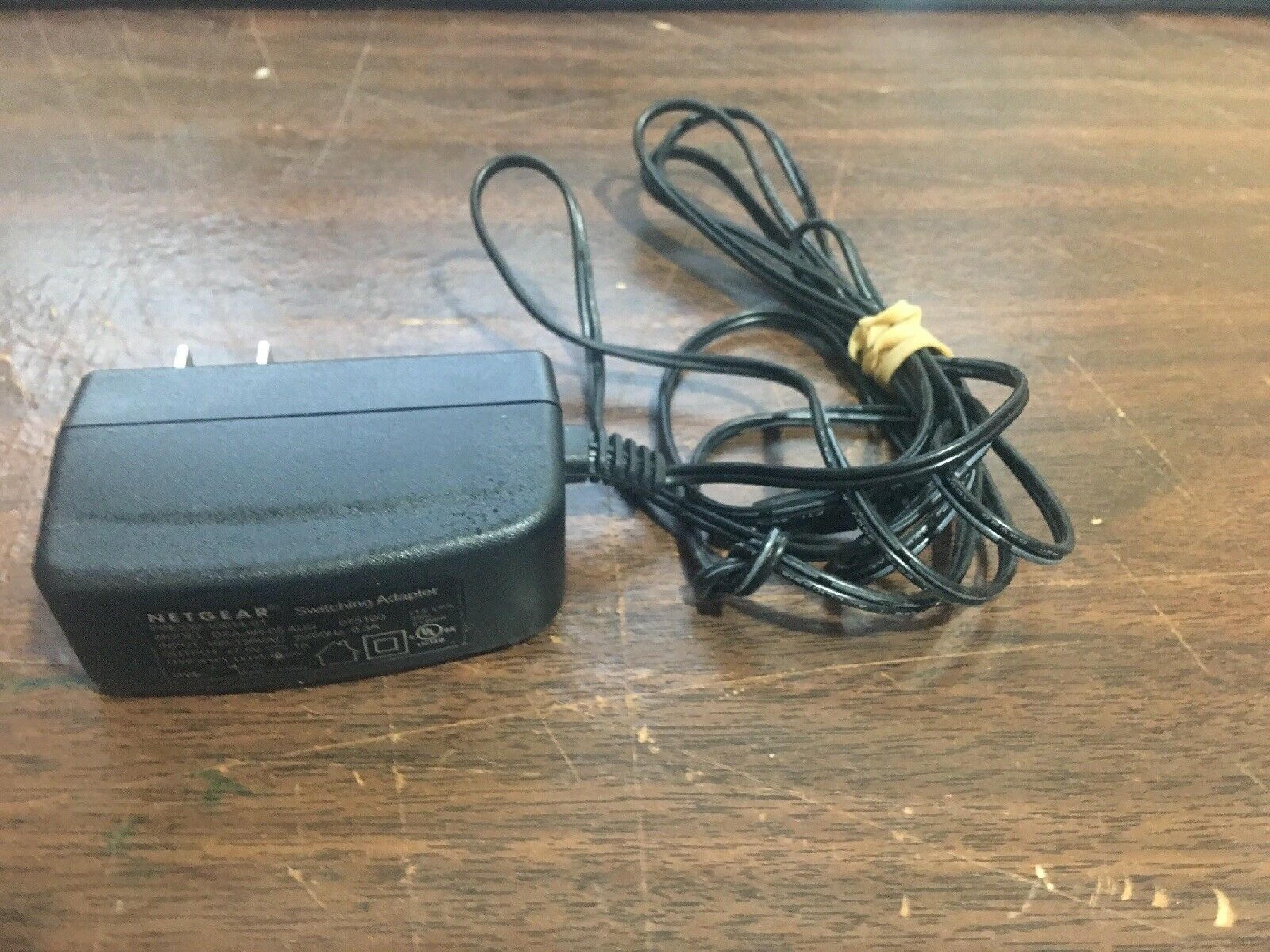 NETGEAR 332-10014-01 332-10014-01 AC DC ADAPTER 7.5V 1A DSA-9R-05