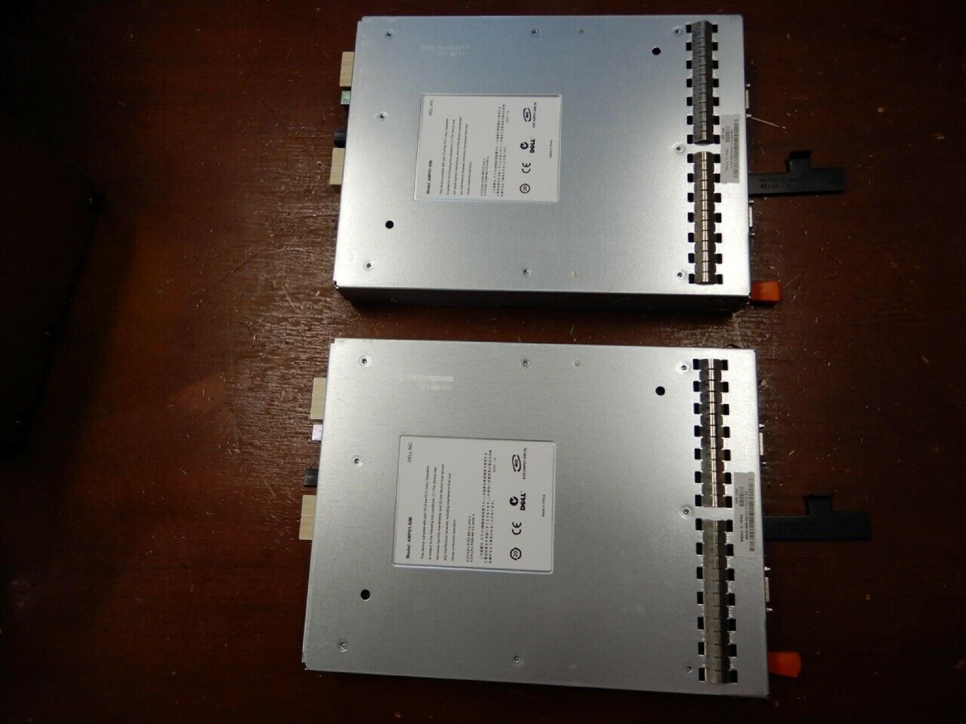 DELL 0JT517 POWERVAULT MD1000 SAS/SATA INTERFACE CONTROLLER MODULE